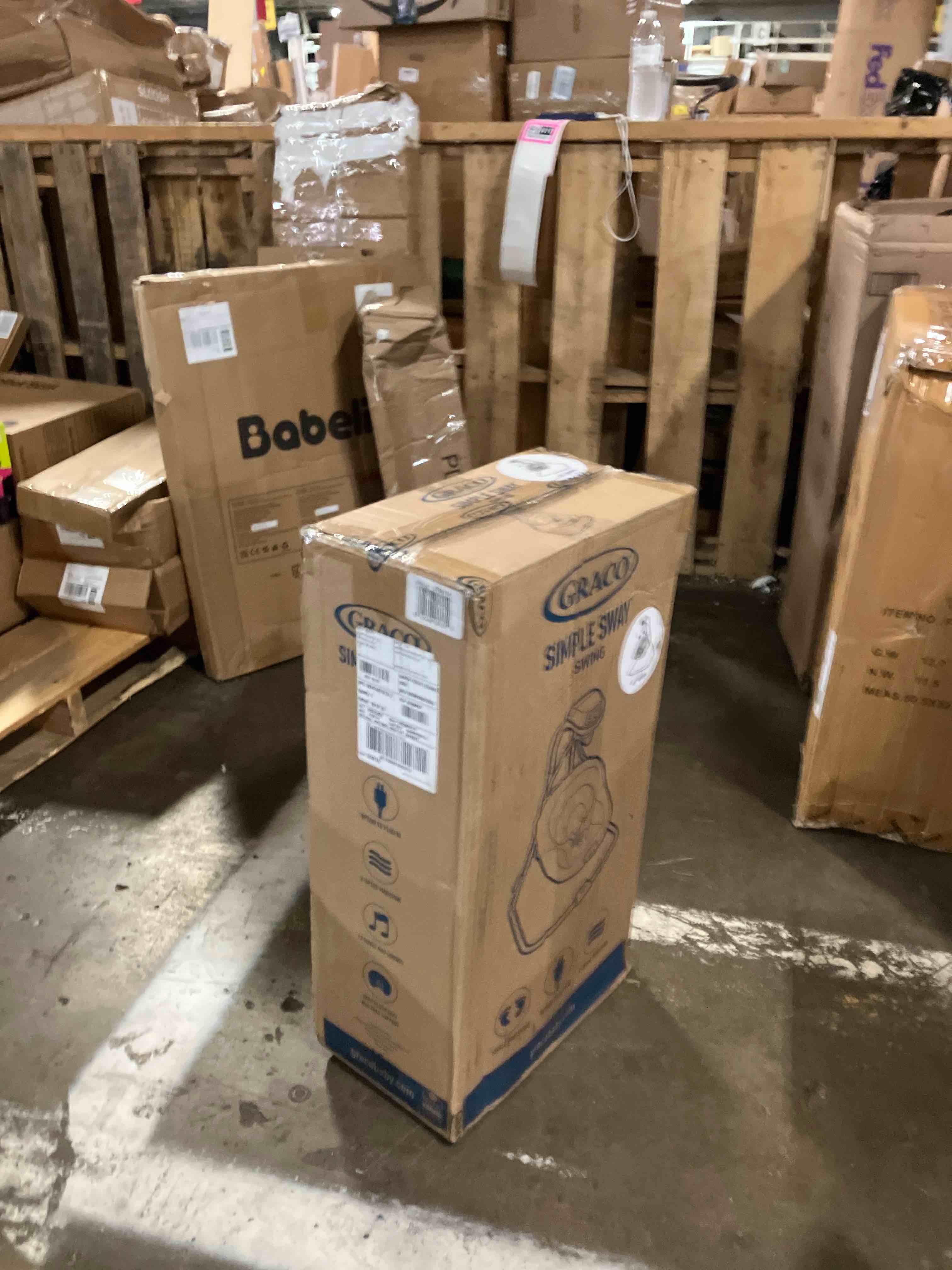 https://s3.amazonaws.com/lotting-images-prod/phillipi/PNK3539217_1753883716222.jpeg