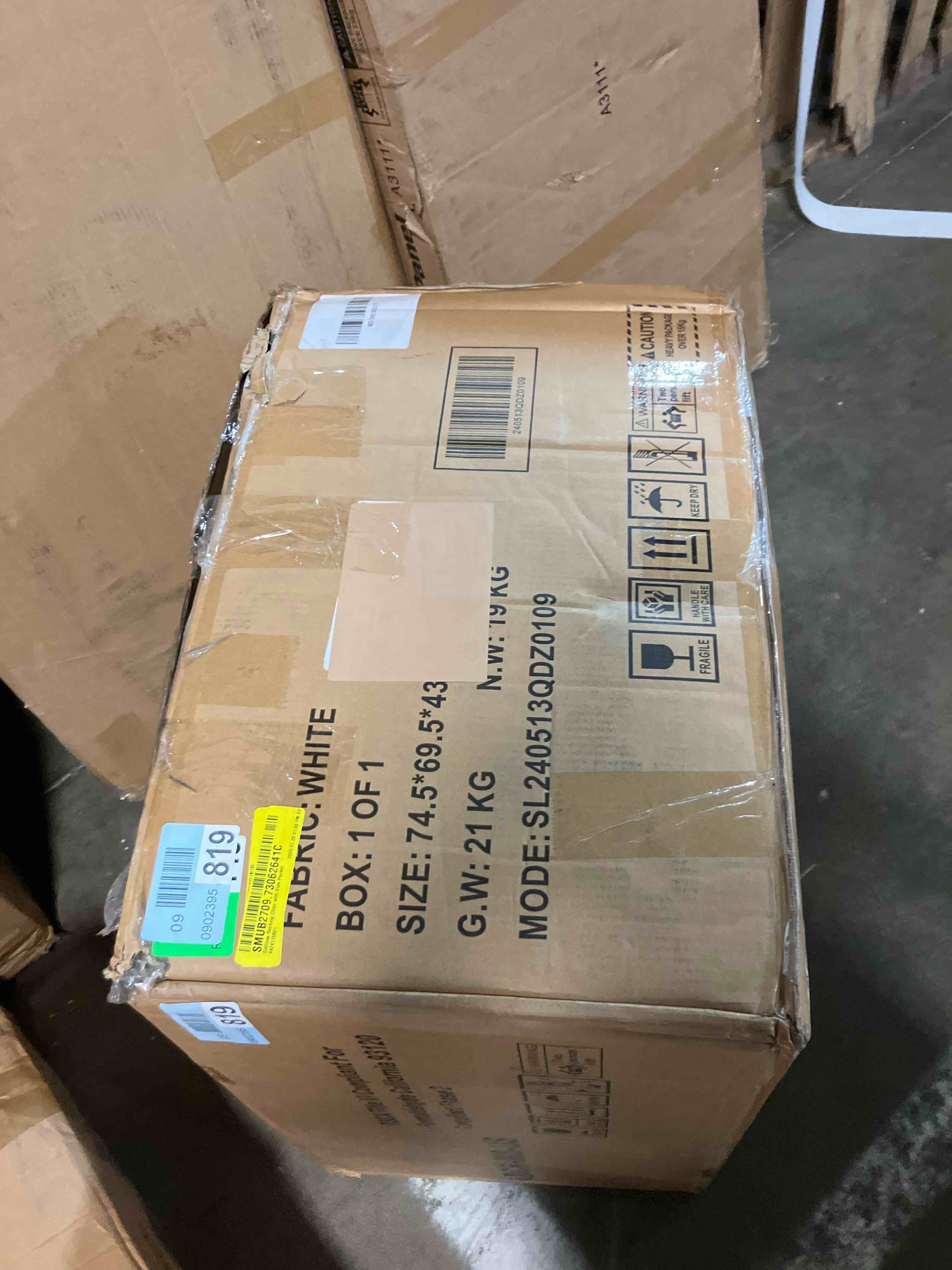 https://s3.amazonaws.com/lotting-images-prod/phillipi/PNK3539514_1754061810088.jpeg