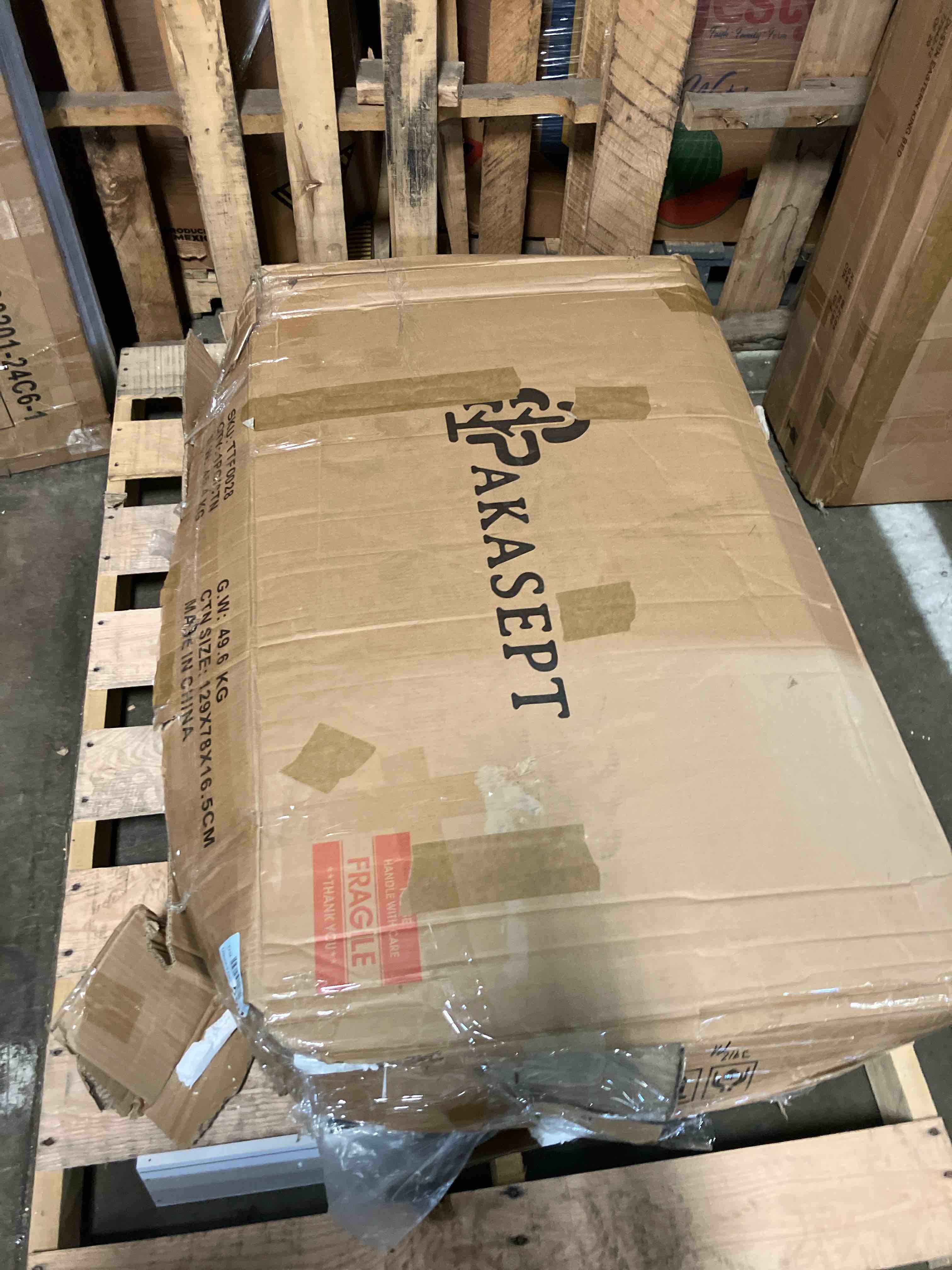 https://s3.amazonaws.com/lotting-images-prod/phillipi/PNK3539520_1754057957075.jpeg