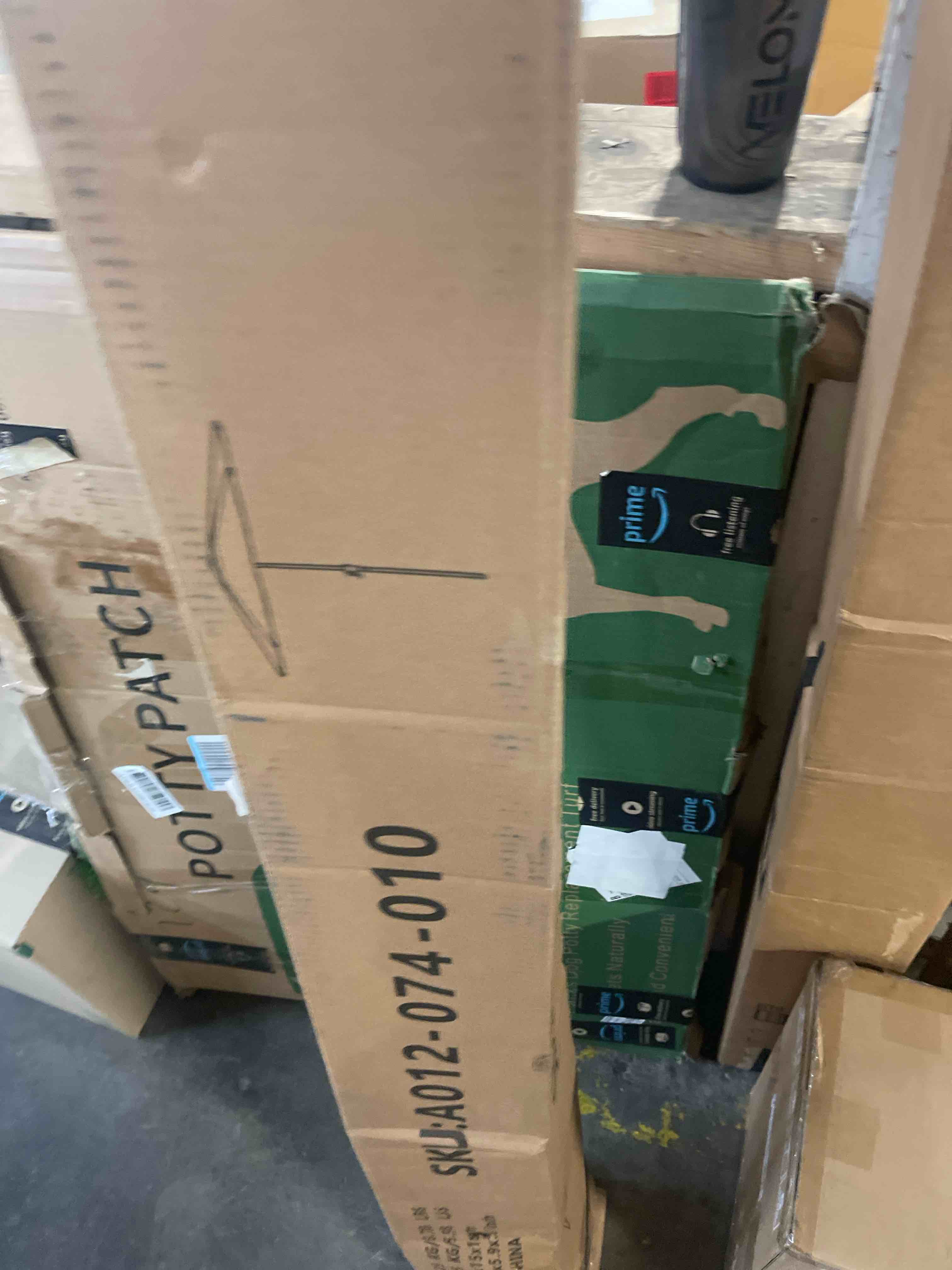 https://s3.amazonaws.com/lotting-images-prod/phillipi/PNK3539707_1754073327566.jpeg