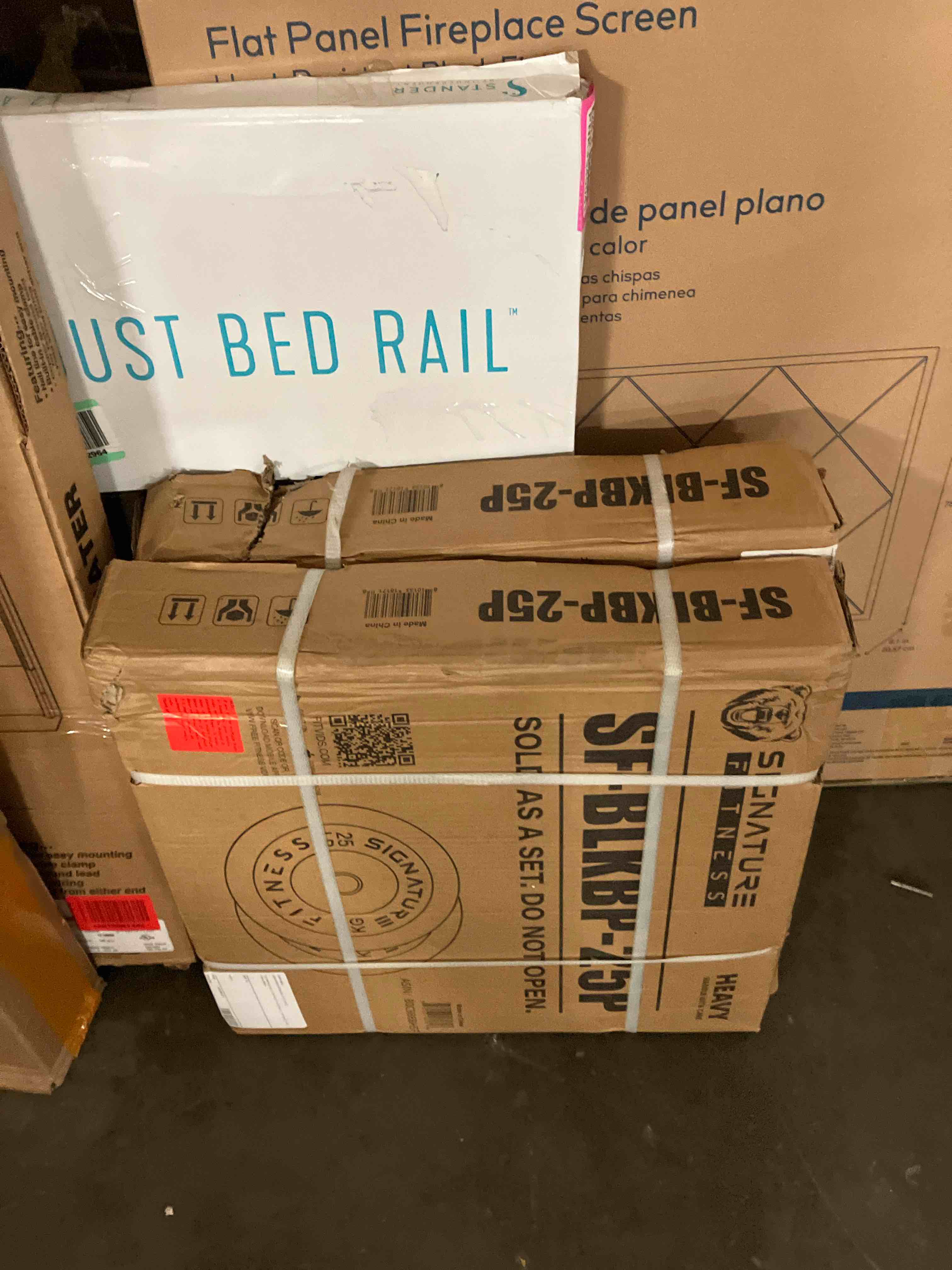 https://s3.amazonaws.com/lotting-images-prod/phillipi/PNK3540048_1754404887253.jpeg
