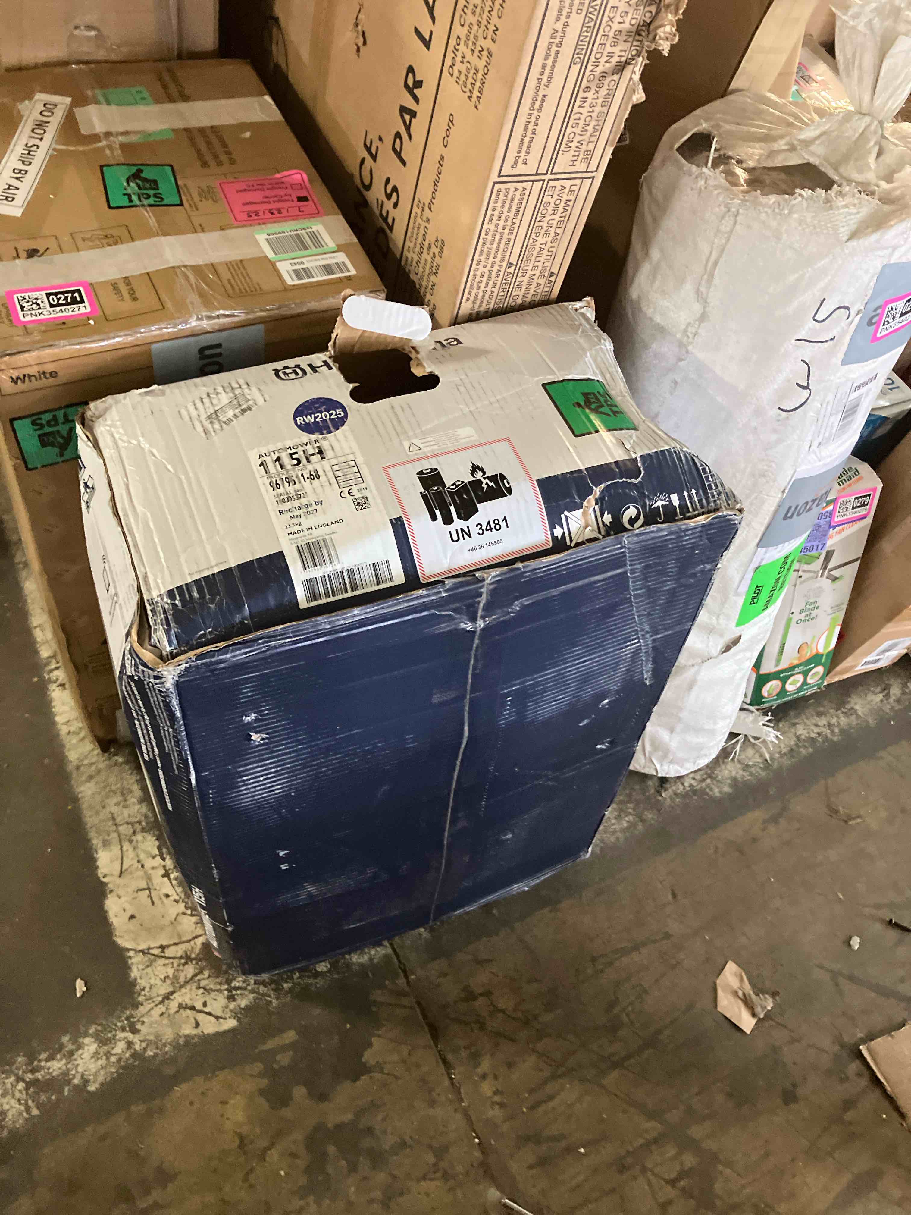 https://s3.amazonaws.com/lotting-images-prod/phillipi/PNK3540270_1754412052534.jpeg