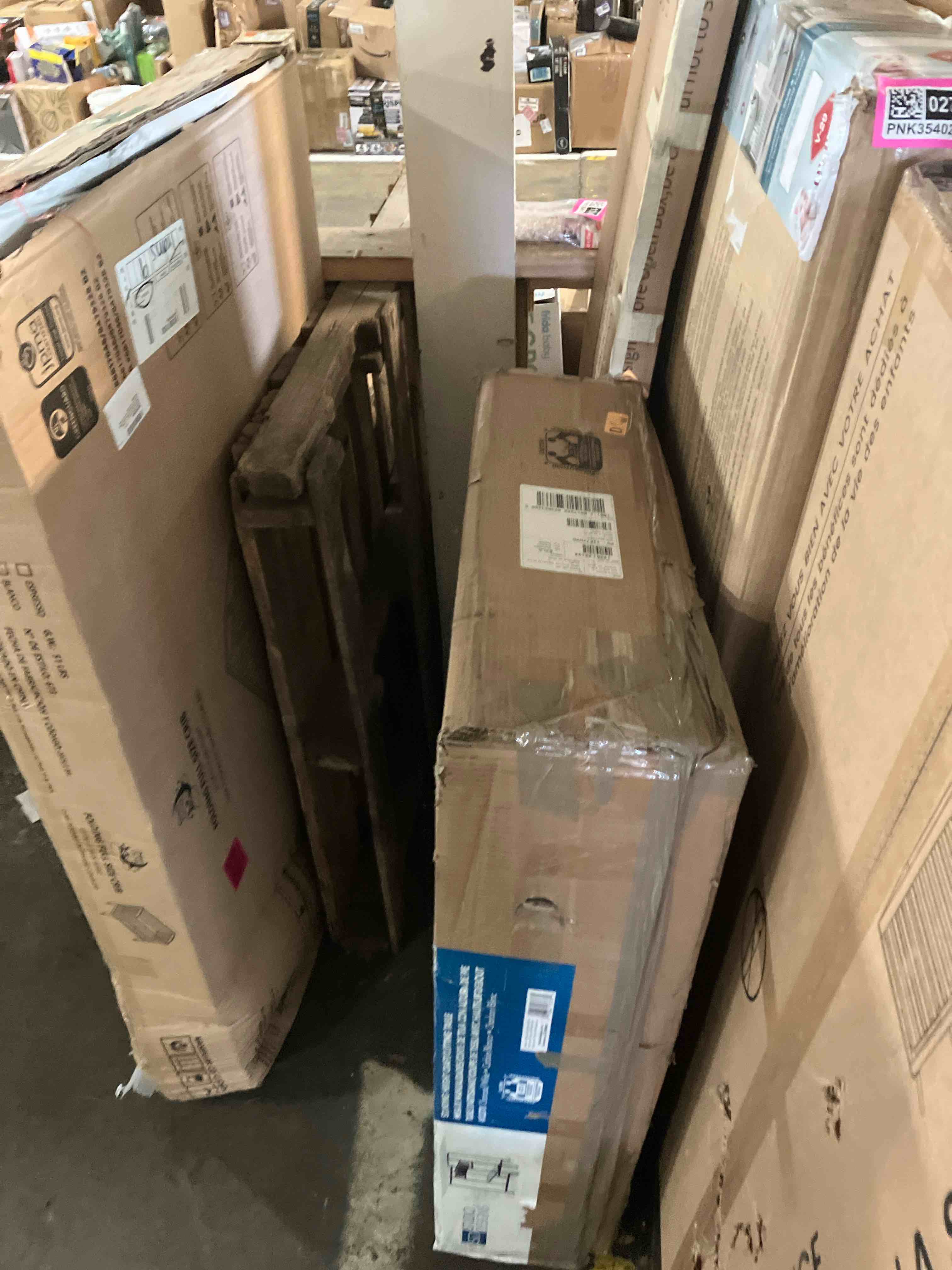 https://s3.amazonaws.com/lotting-images-prod/phillipi/PNK3540272_1754411759120.jpeg