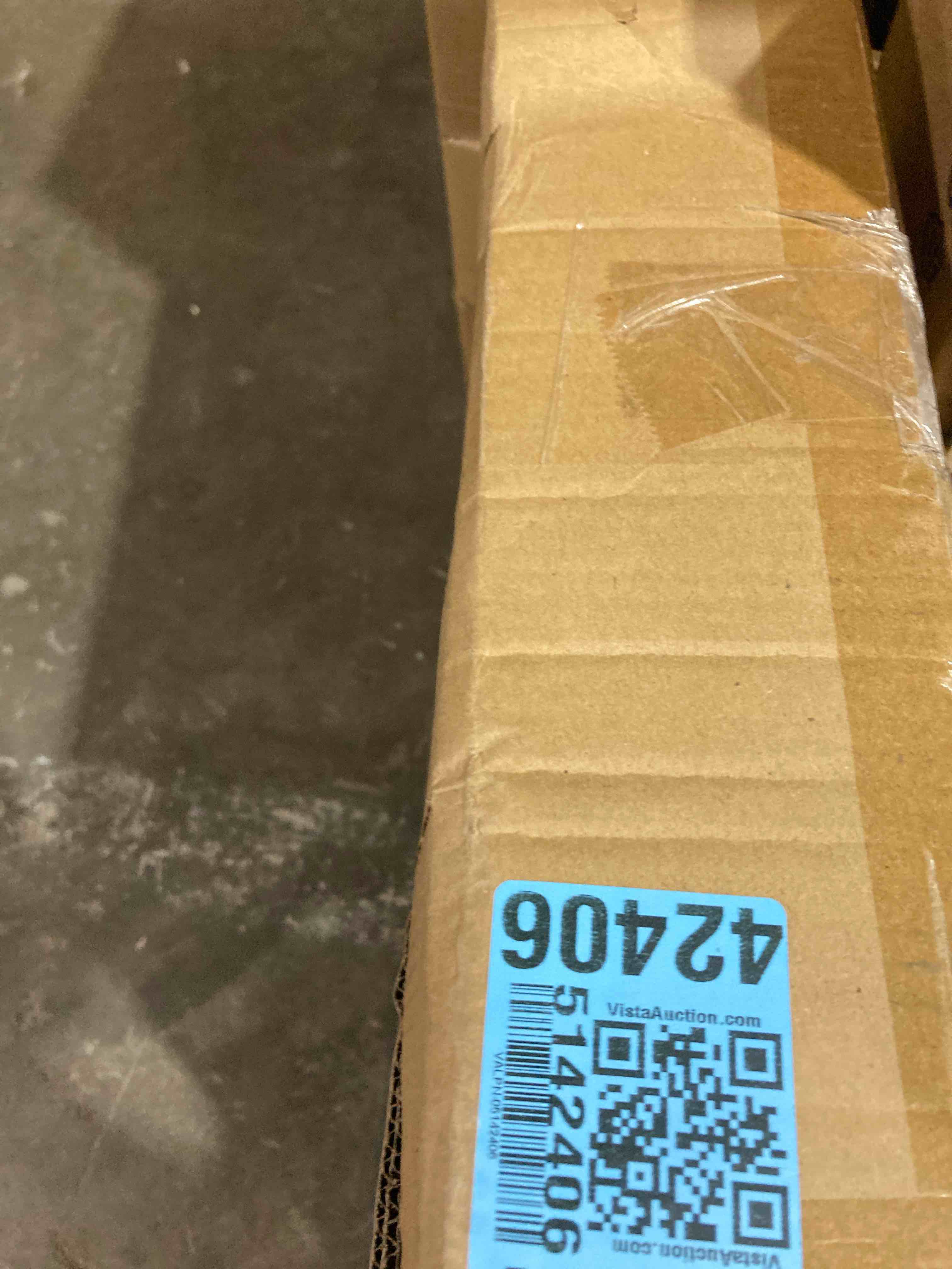 https://s3.amazonaws.com/lotting-images-prod/phillipi/PNK3540318_1754419003740.jpeg