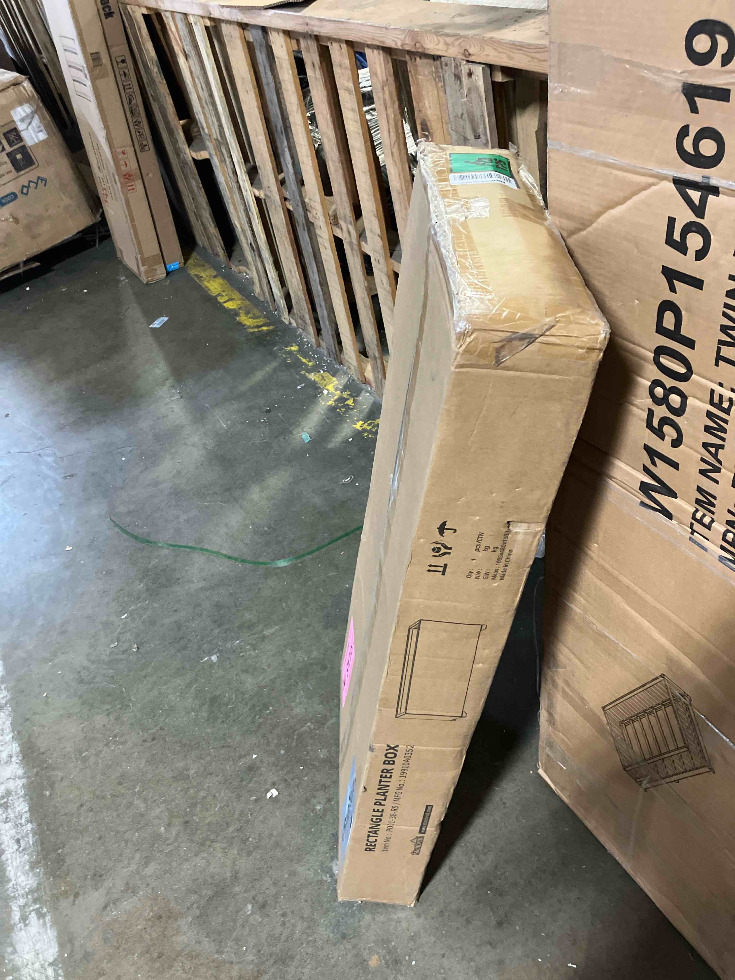 https://s3.amazonaws.com/lotting-images-prod/phillipi/PNK3540463_1754495236682.jpeg