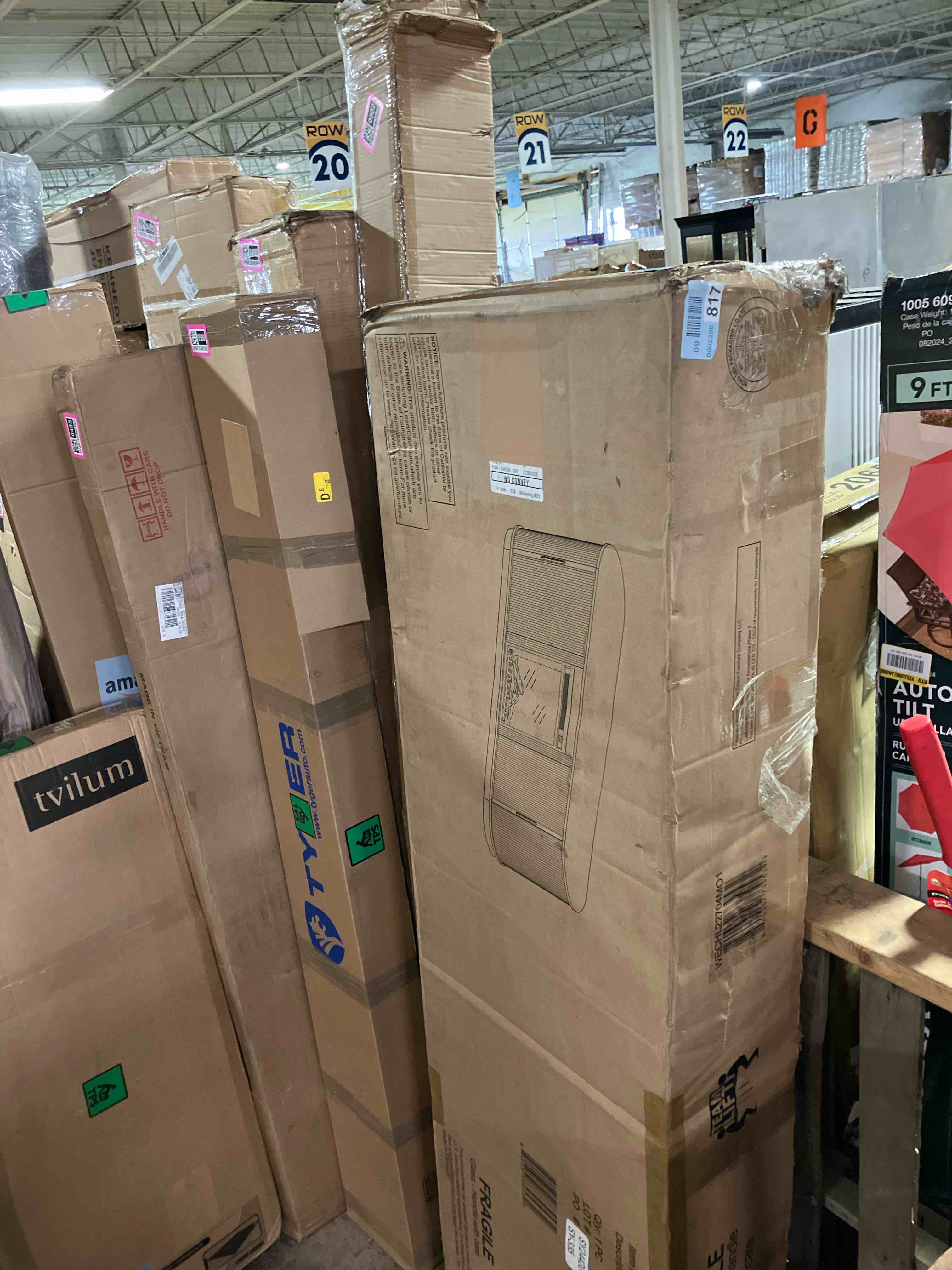 https://s3.amazonaws.com/lotting-images-prod/phillipi/PNK3540507_1754574058104.jpeg