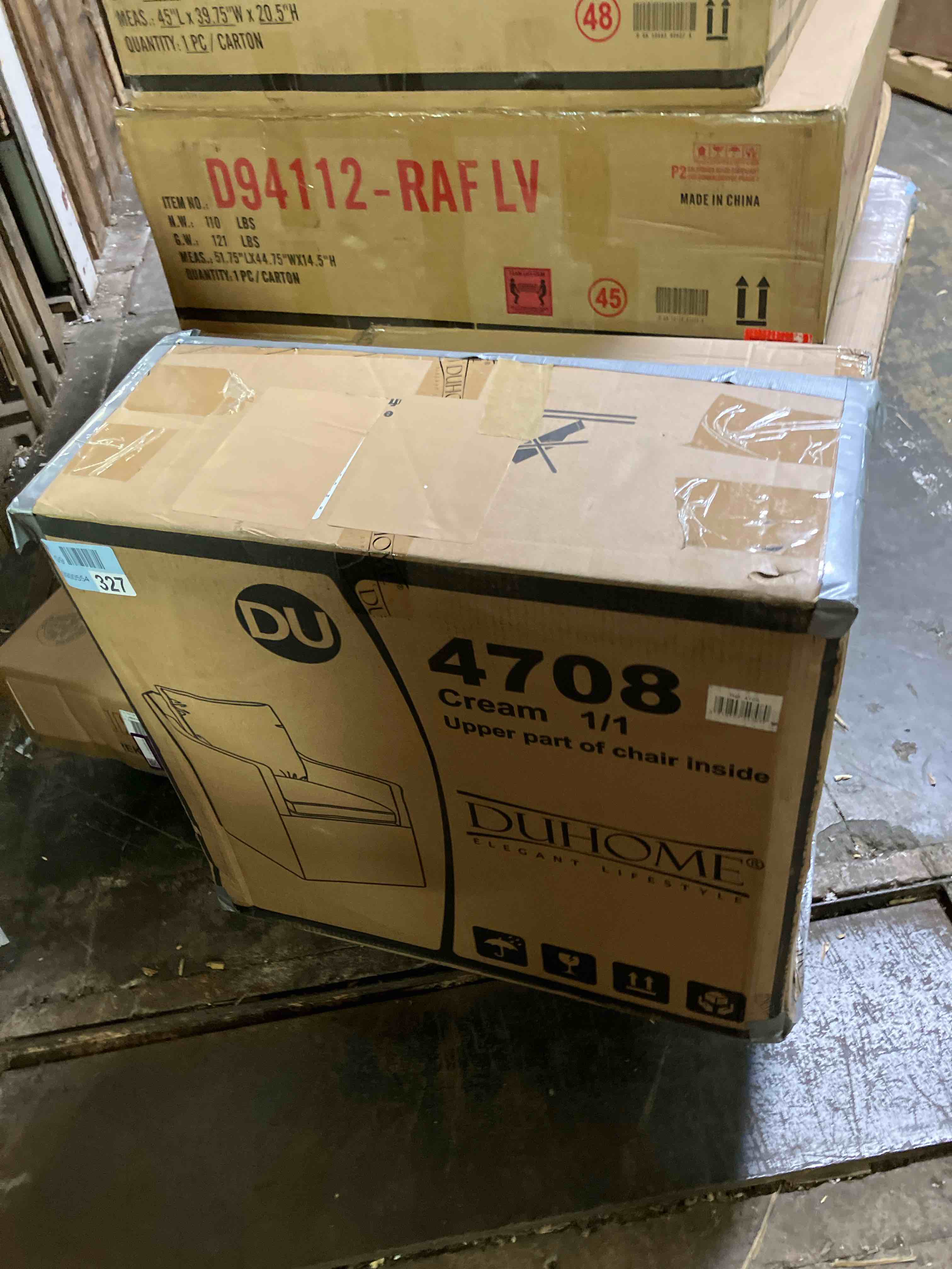 https://s3.amazonaws.com/lotting-images-prod/phillipi/PNK3540515_1754578590432.jpeg