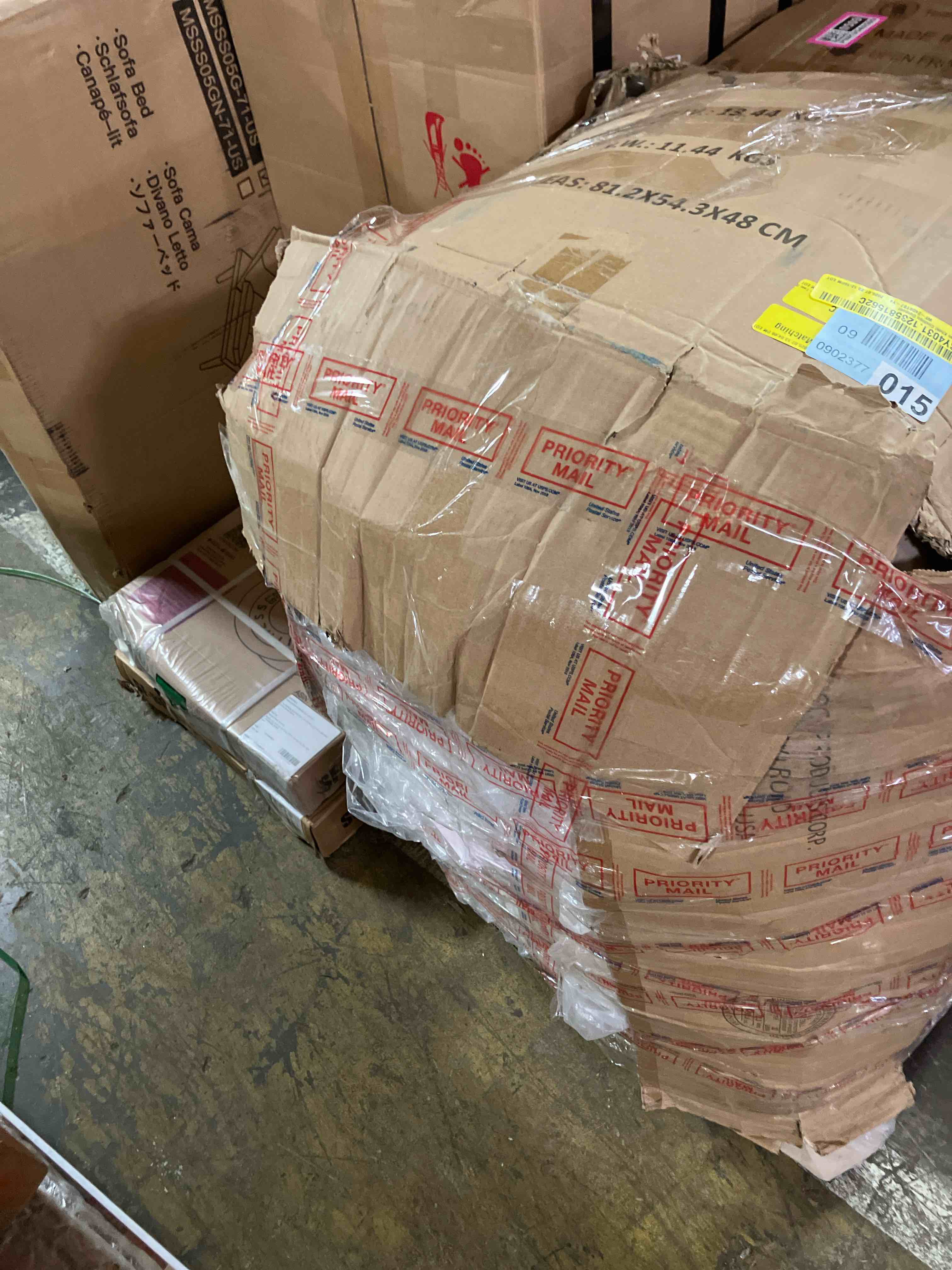https://s3.amazonaws.com/lotting-images-prod/phillipi/PNK3540516_1754579077179.jpeg