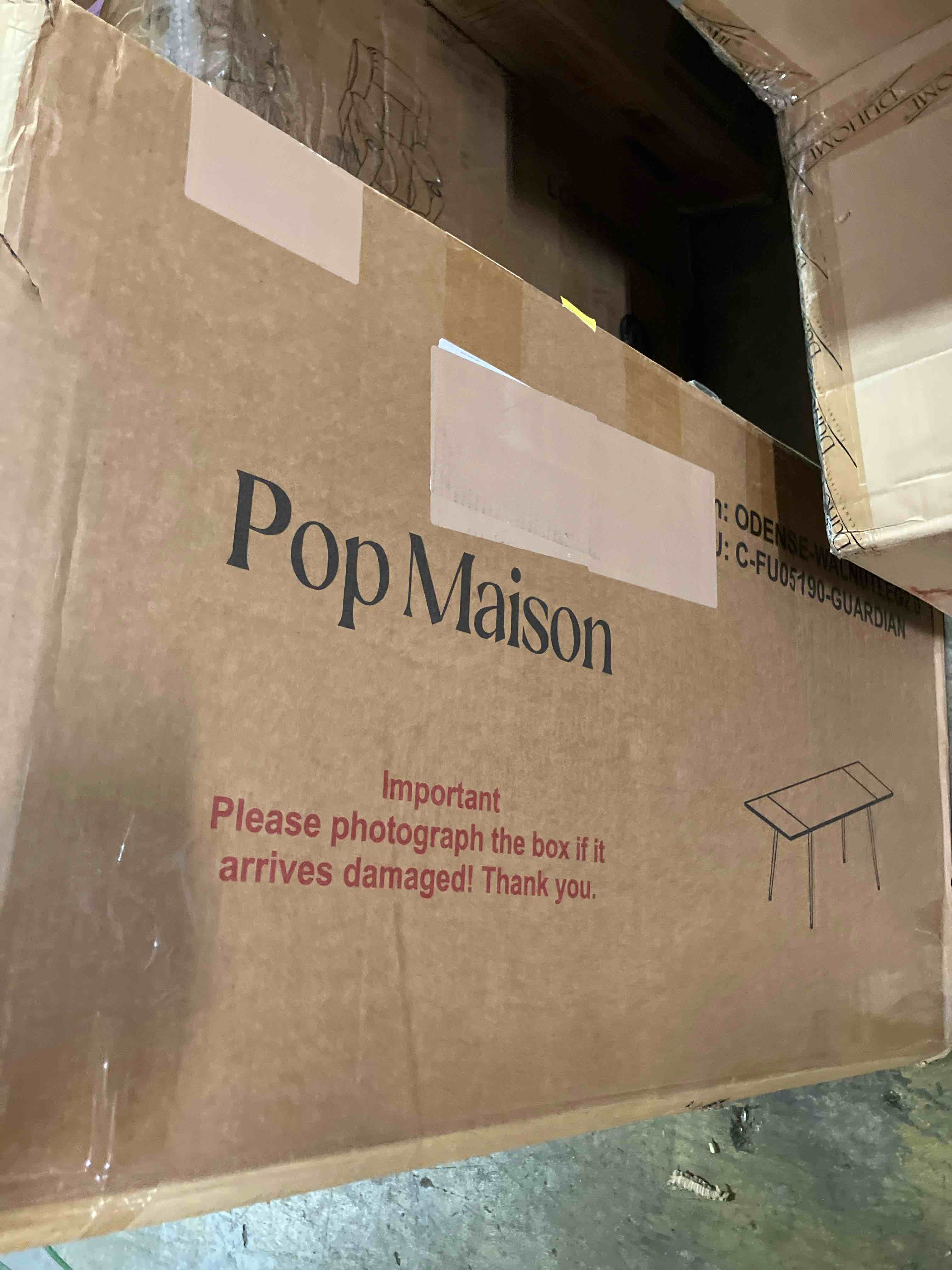 https://s3.amazonaws.com/lotting-images-prod/phillipi/PNK3540520_1754580494659.jpeg