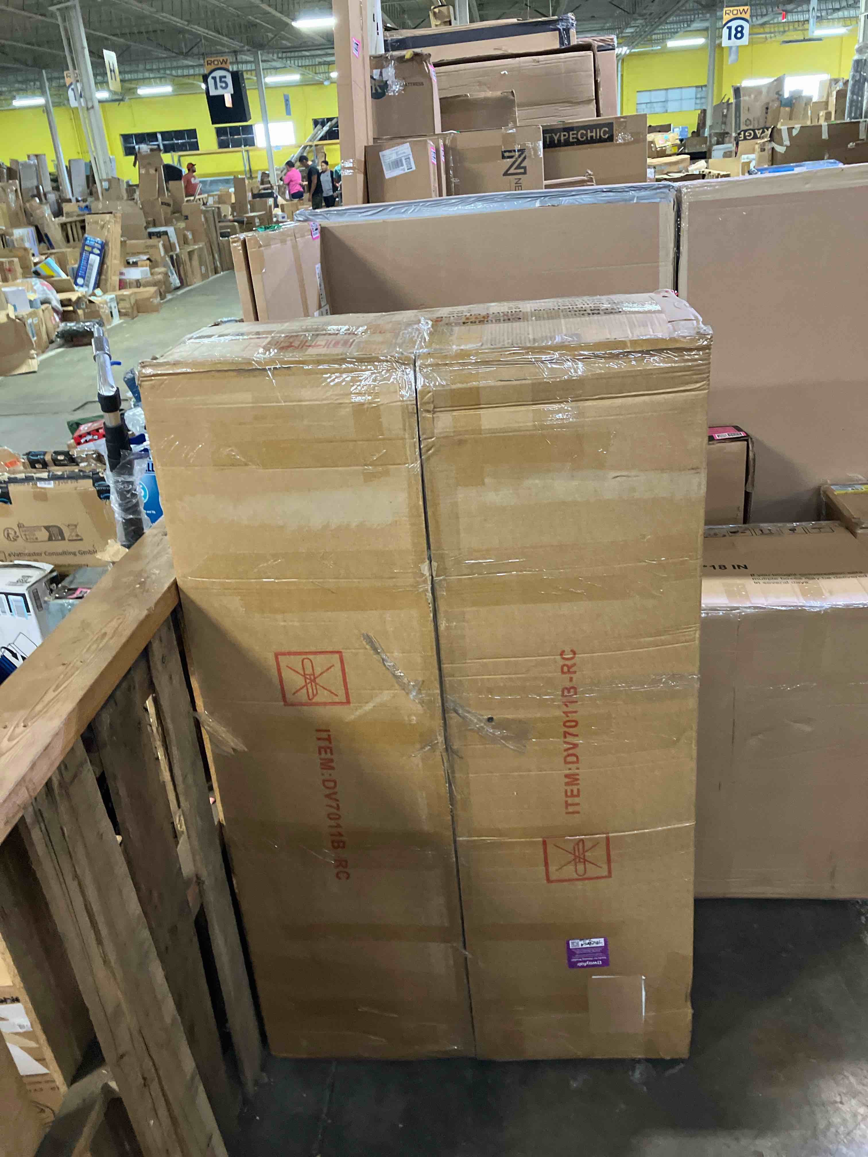 https://s3.amazonaws.com/lotting-images-prod/phillipi/PNK3540605_1754603510022.jpeg