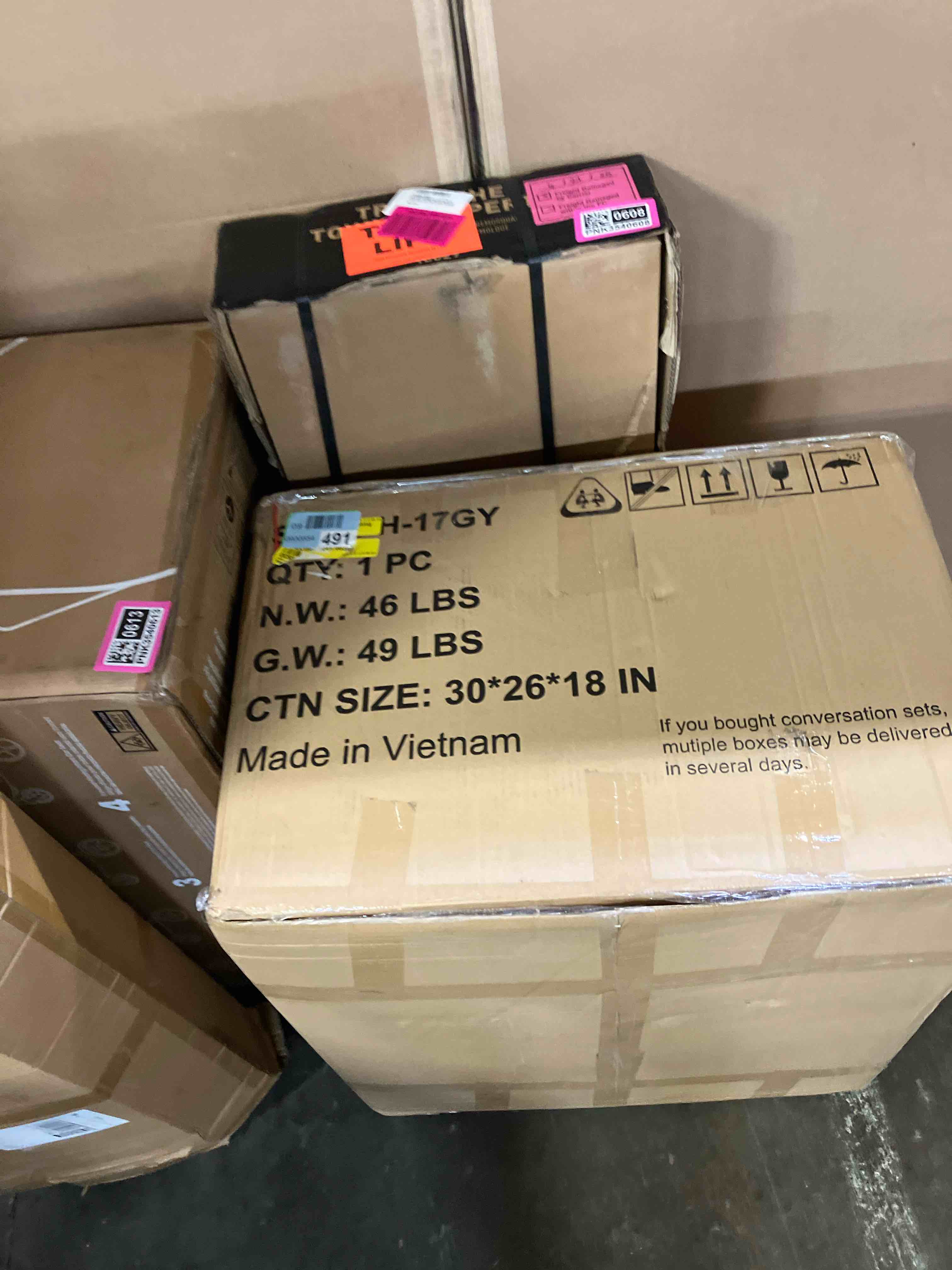 https://s3.amazonaws.com/lotting-images-prod/phillipi/PNK3540607_1754603078022.jpeg
