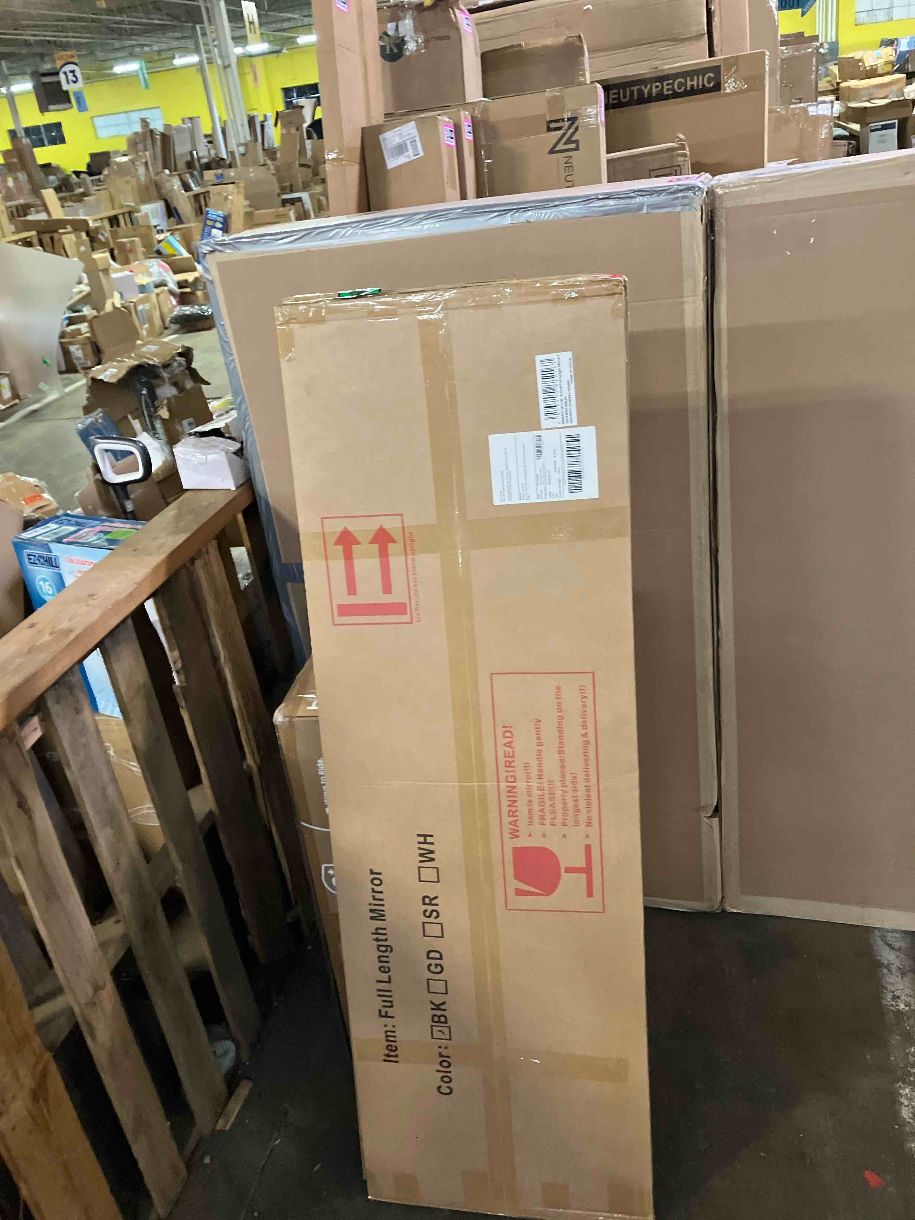 https://s3.amazonaws.com/lotting-images-prod/phillipi/PNK3540612_1754602401144.jpeg
