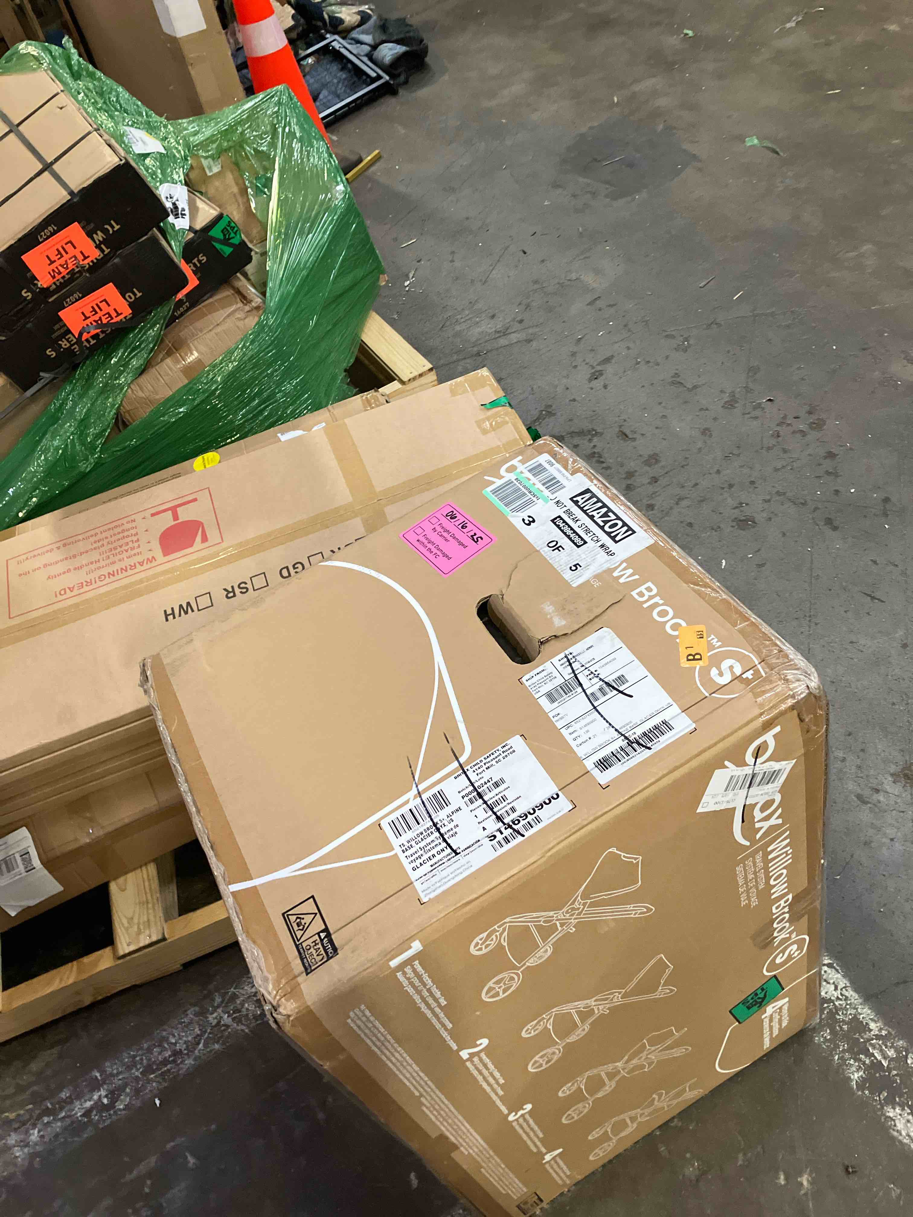 https://s3.amazonaws.com/lotting-images-prod/phillipi/PNK3540613_1754602248102.jpeg