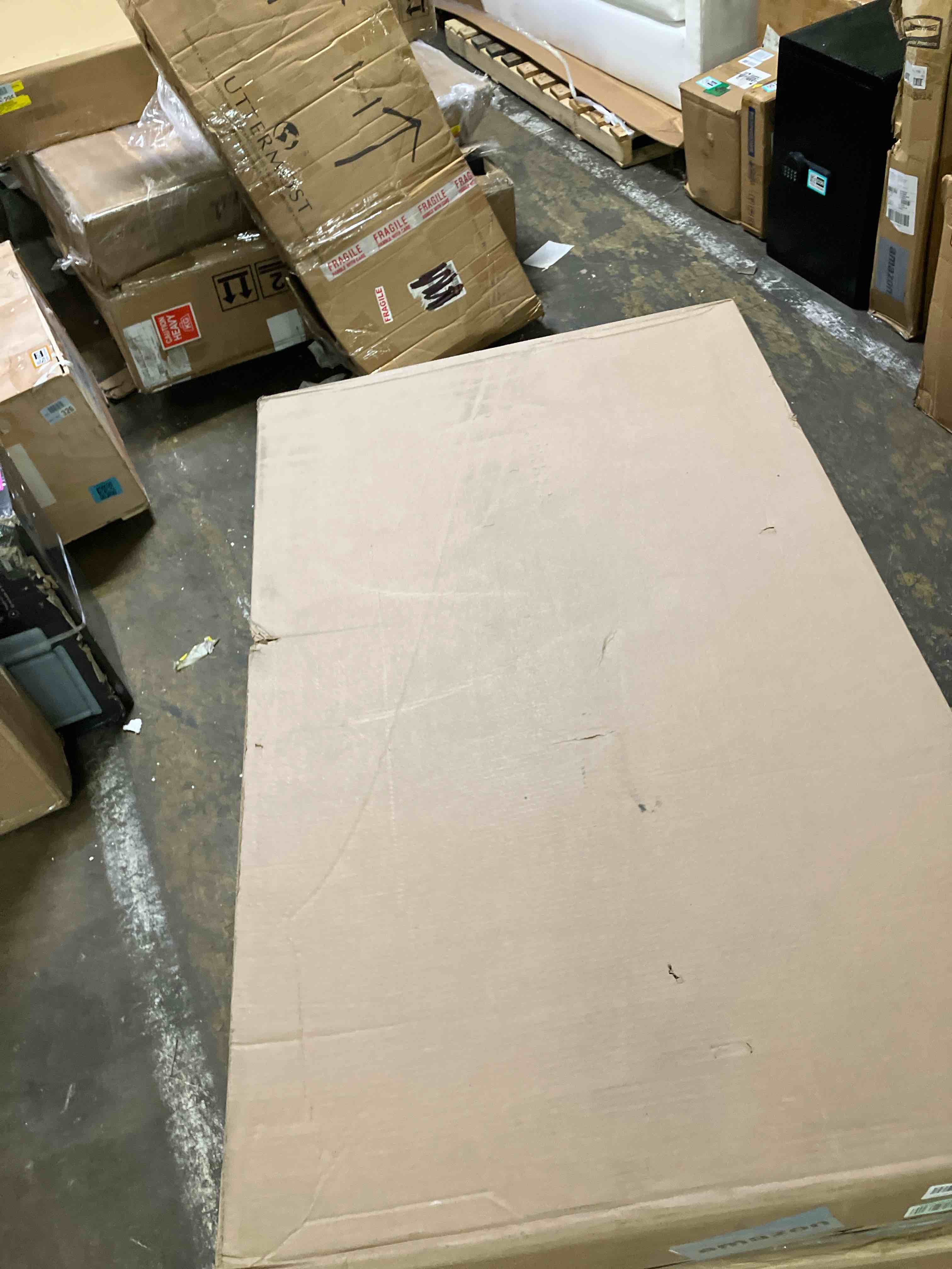 https://s3.amazonaws.com/lotting-images-prod/phillipi/PNK3540615_1754601729592.jpeg