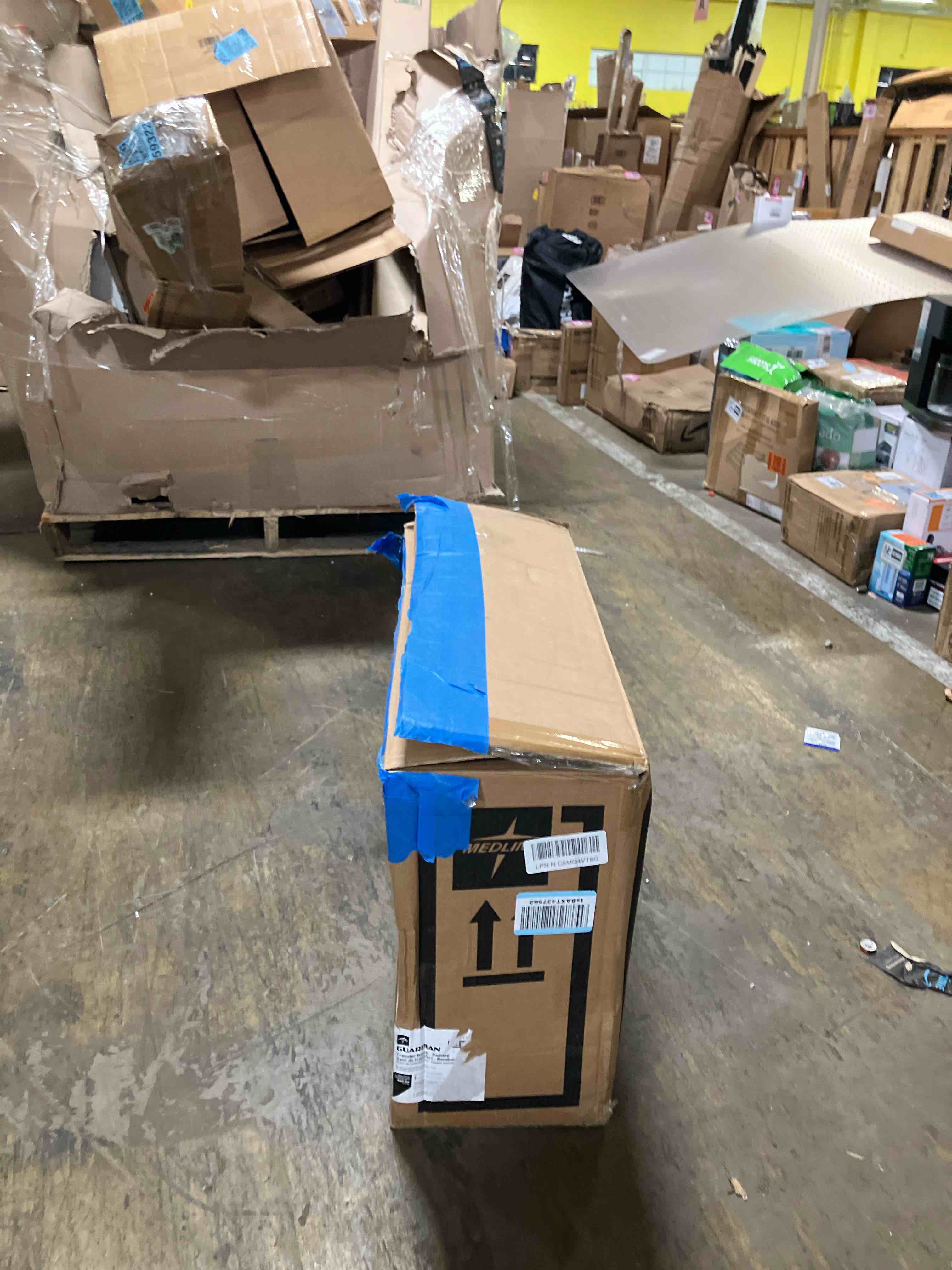 https://s3.amazonaws.com/lotting-images-prod/phillipi/PNK3540664_1754676400480.jpeg
