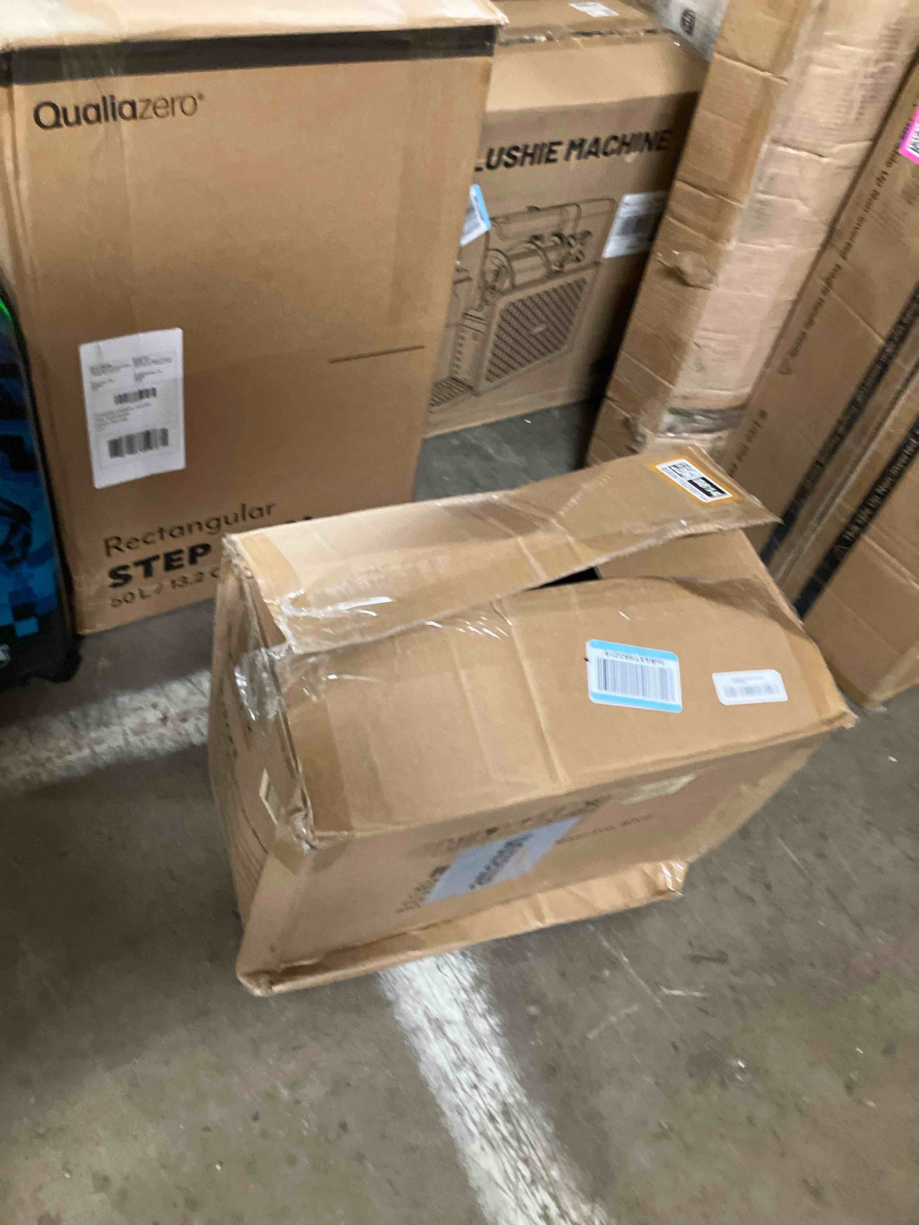 https://s3.amazonaws.com/lotting-images-prod/phillipi/PNK3540697_1754667673872.jpeg
