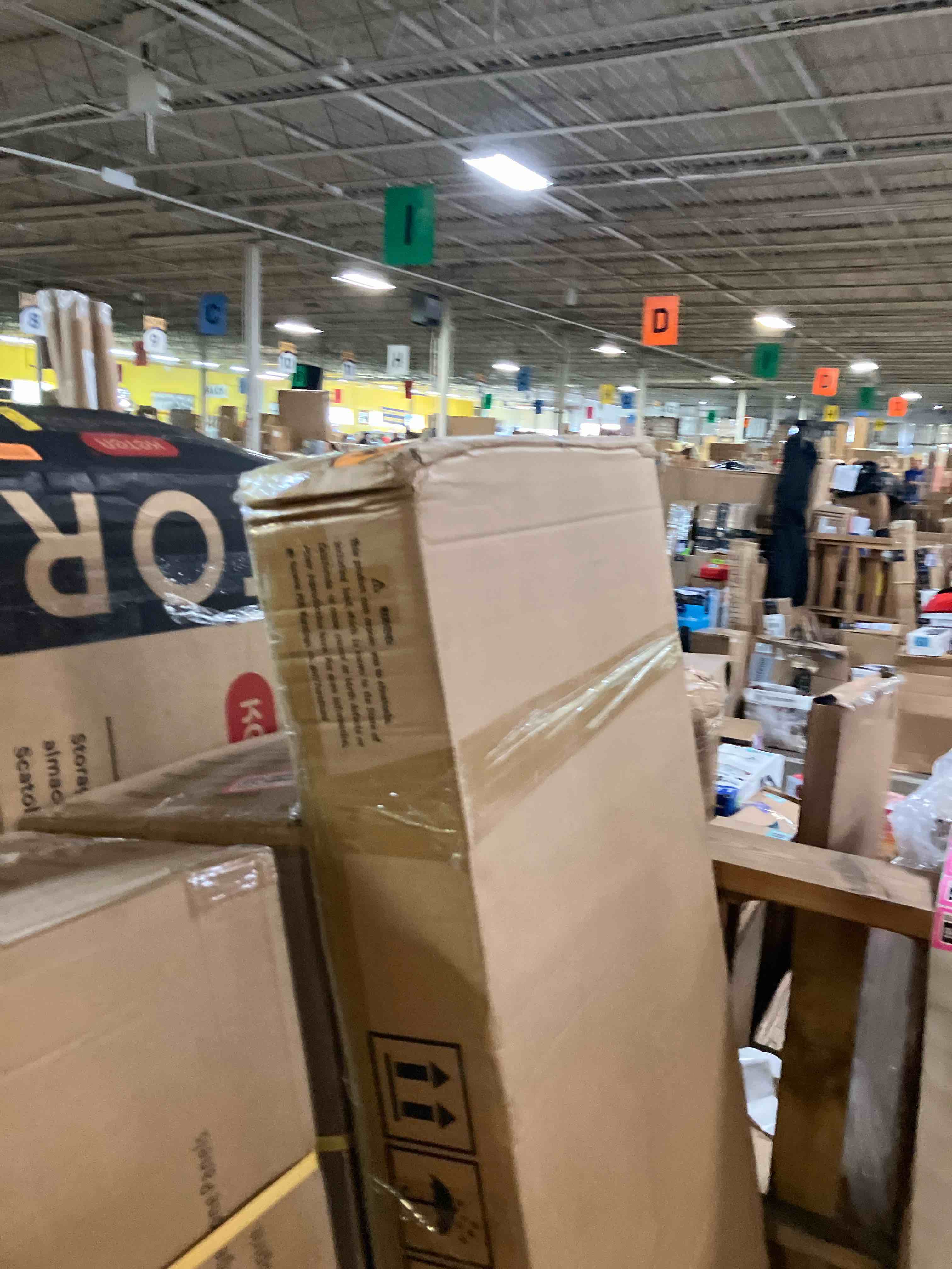 https://s3.amazonaws.com/lotting-images-prod/phillipi/PNK3540756_1754669054240.jpeg