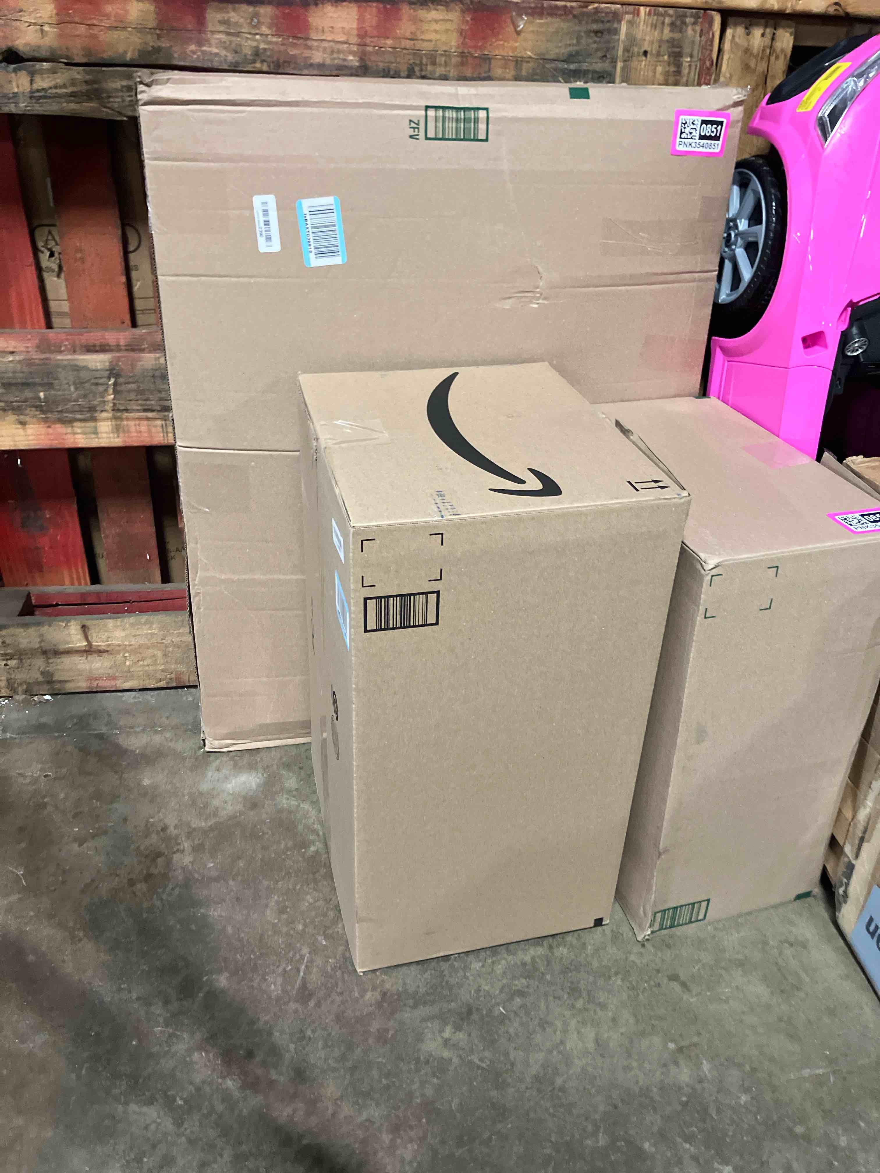 https://s3.amazonaws.com/lotting-images-prod/phillipi/PNK3540857_1755174823609.jpeg