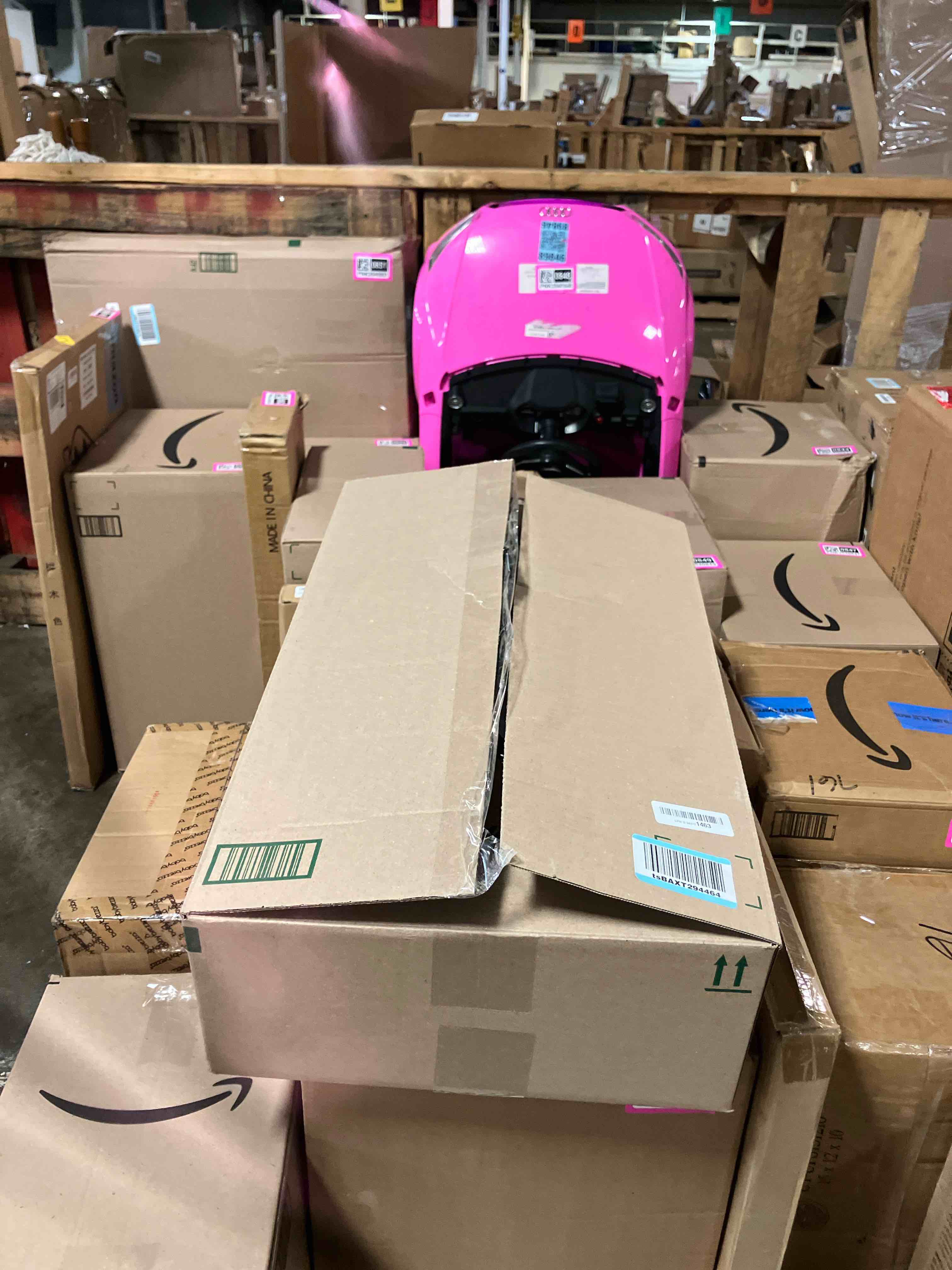 https://s3.amazonaws.com/lotting-images-prod/phillipi/PNK3540865_1755175930031.jpeg