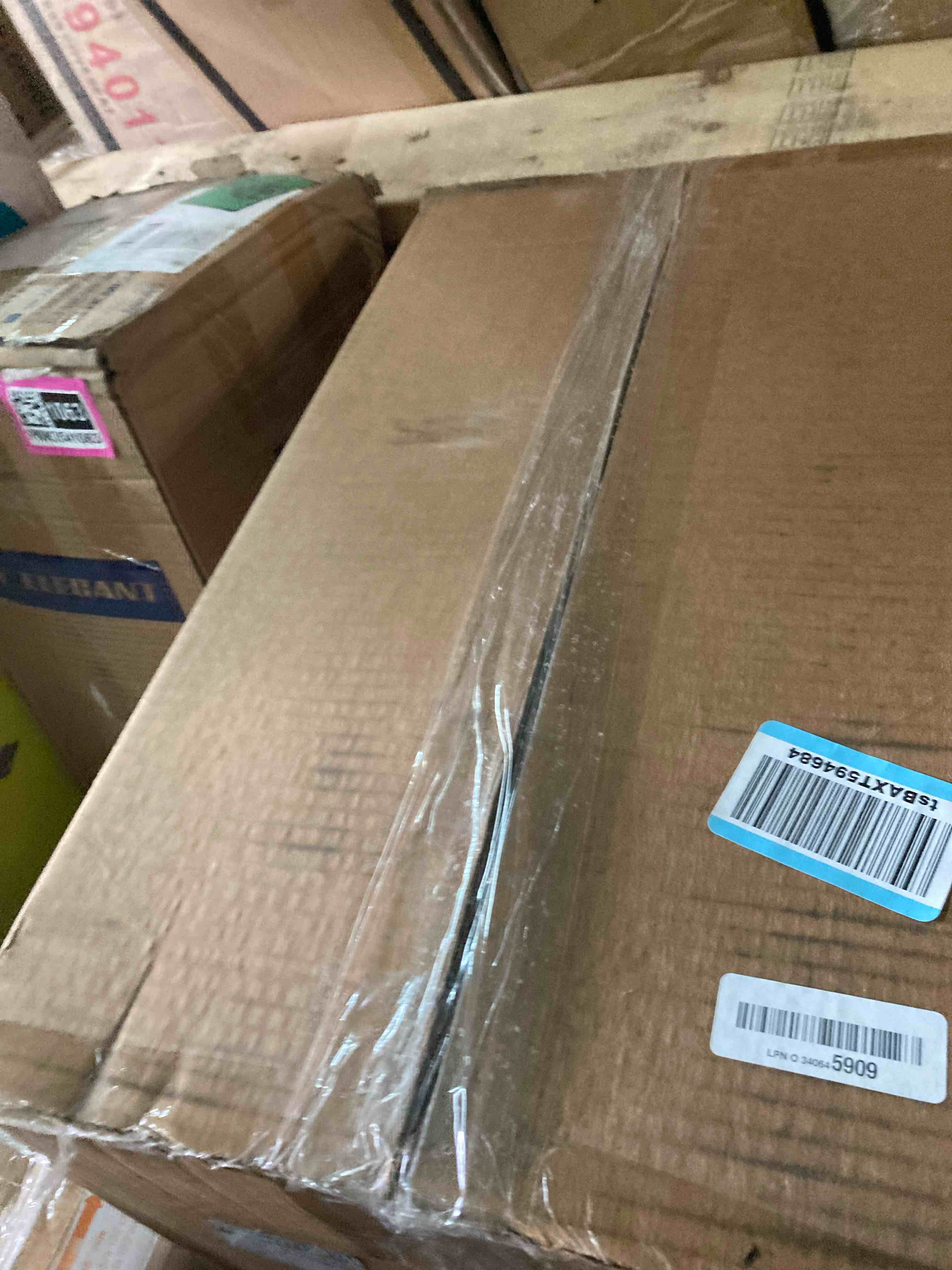 https://s3.amazonaws.com/lotting-images-prod/phillipi/PNK3541087_1752596436577.jpeg