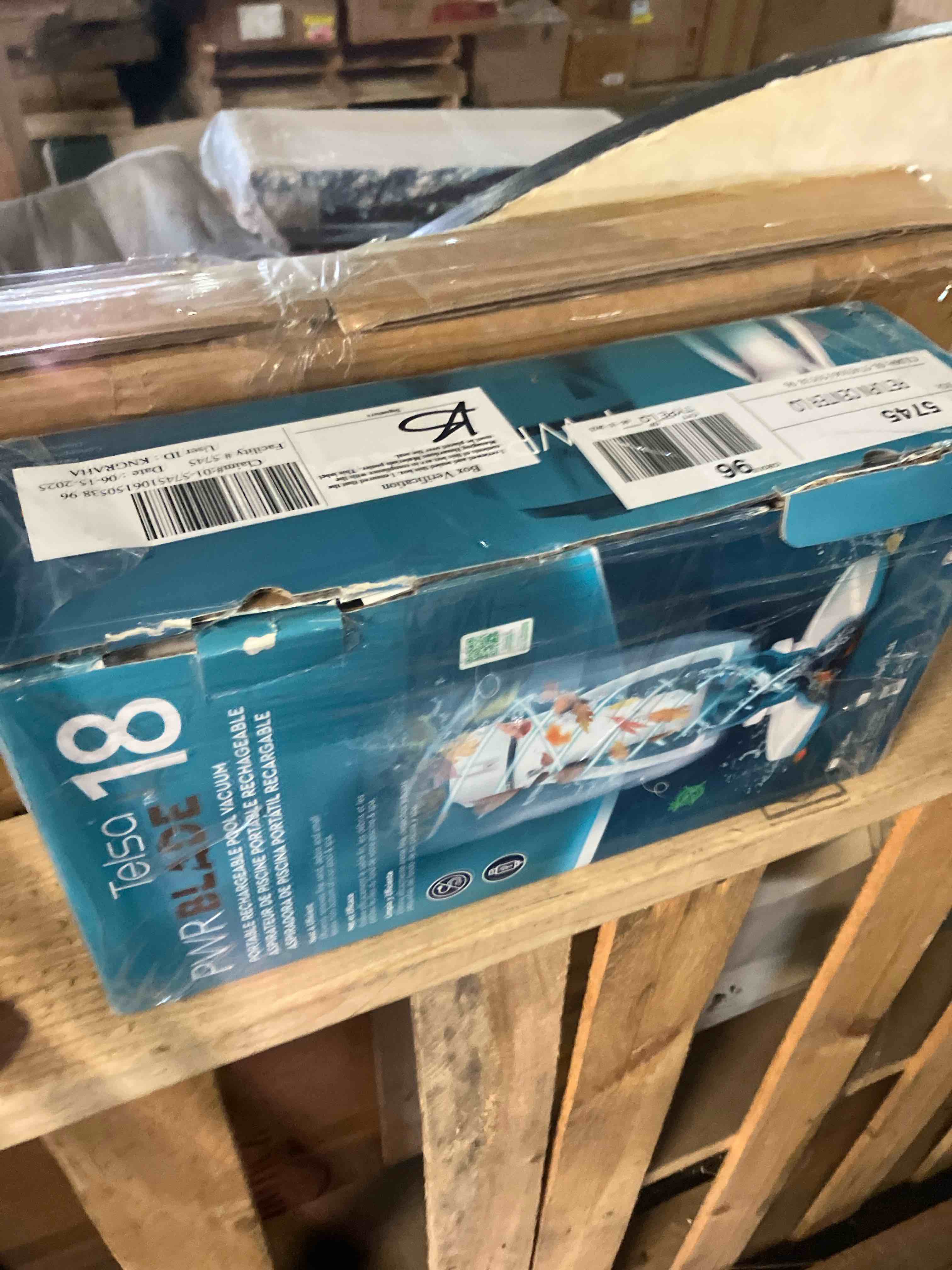https://s3.amazonaws.com/lotting-images-prod/phillipi/PNK3541185_1752522930613.jpeg