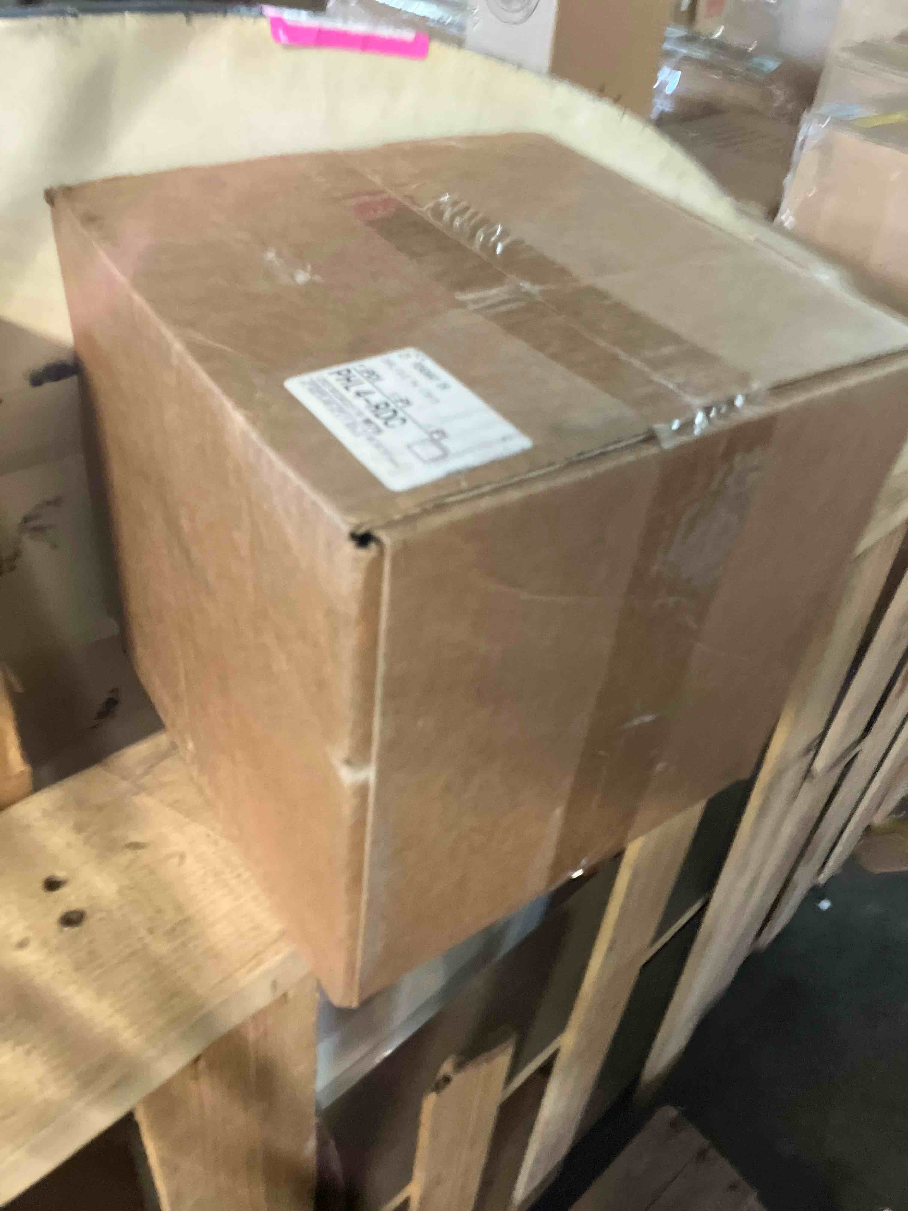 https://s3.amazonaws.com/lotting-images-prod/phillipi/PNK3541188_1752523184893.jpeg