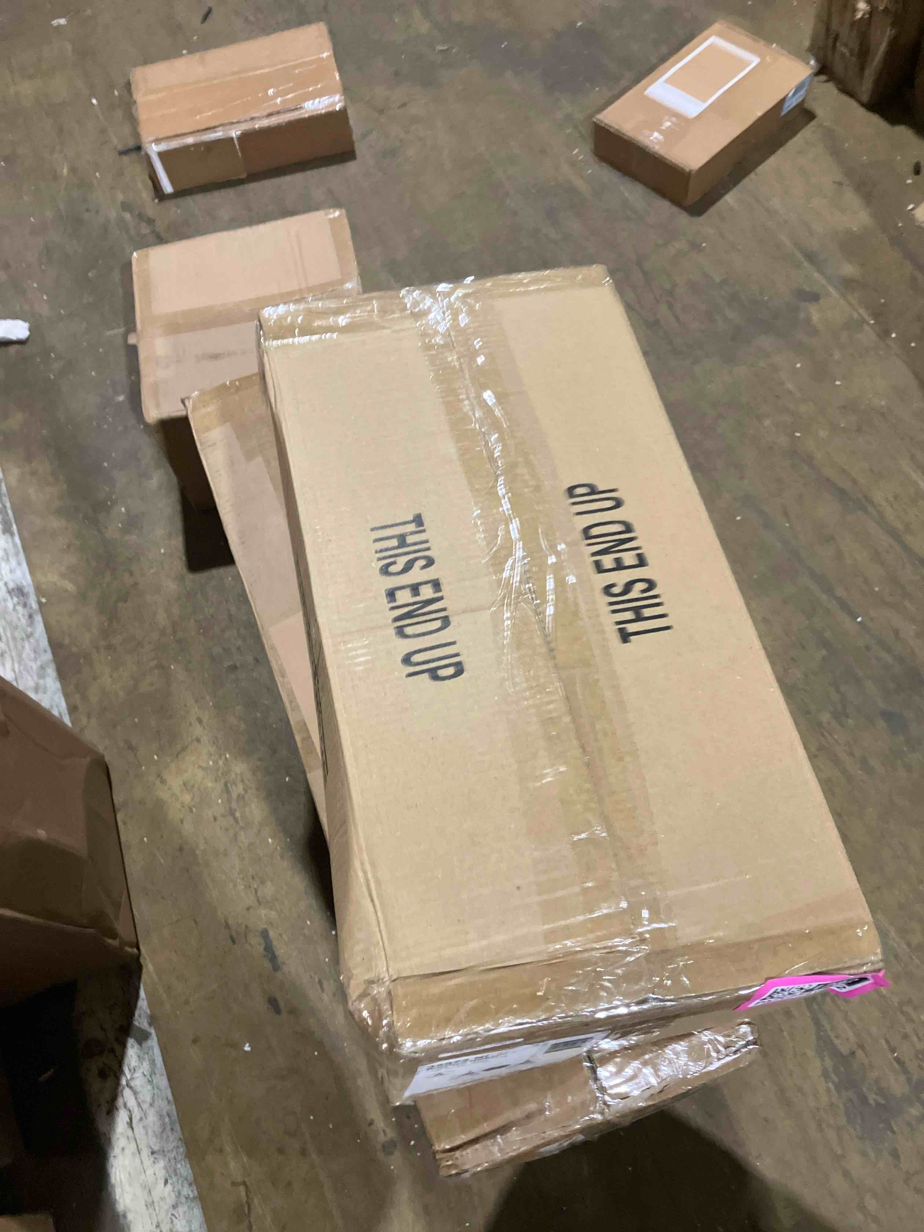 https://s3.amazonaws.com/lotting-images-prod/phillipi/PNK3541210_1752527652812.jpeg