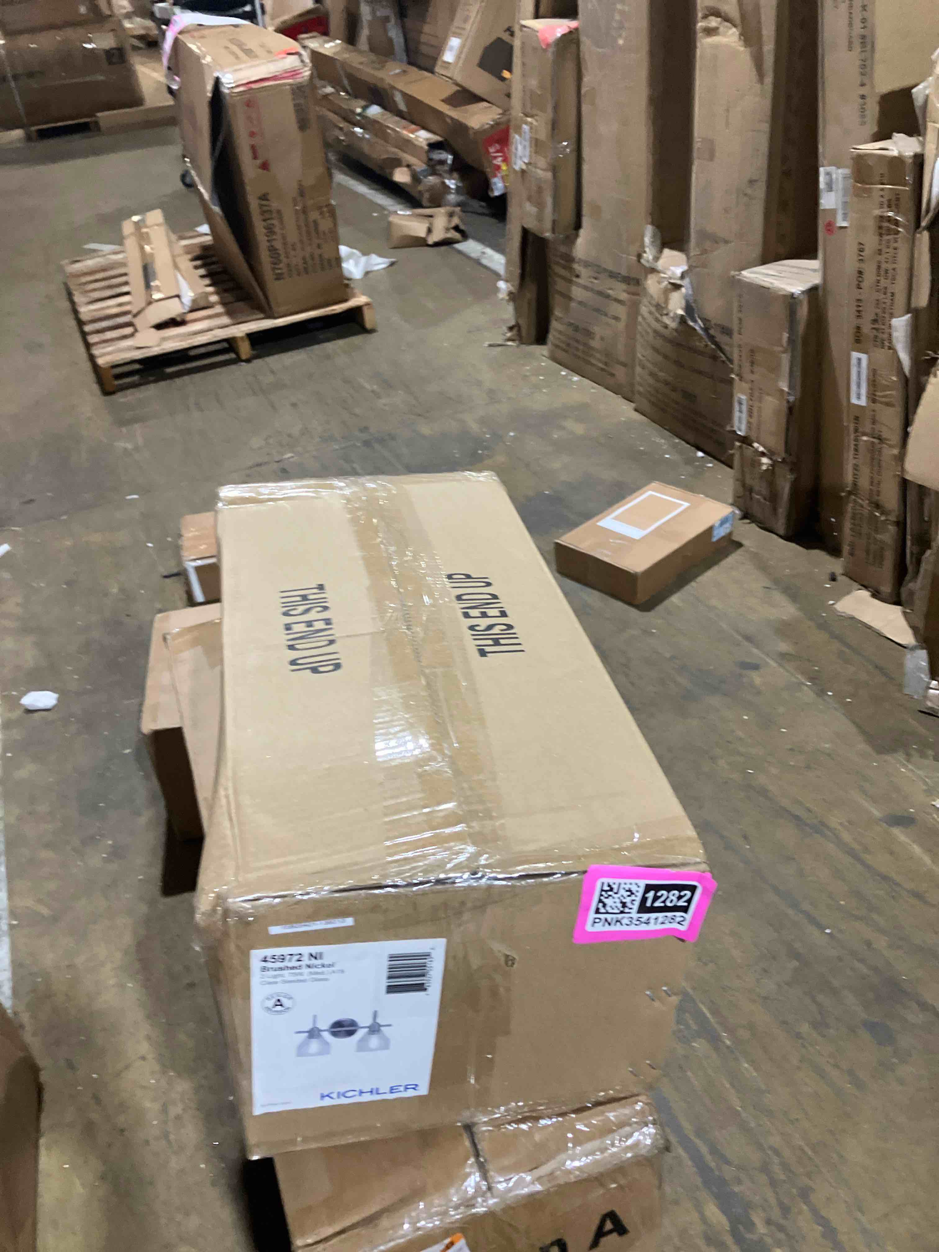 https://s3.amazonaws.com/lotting-images-prod/phillipi/PNK3541210_1752527654544.jpeg
