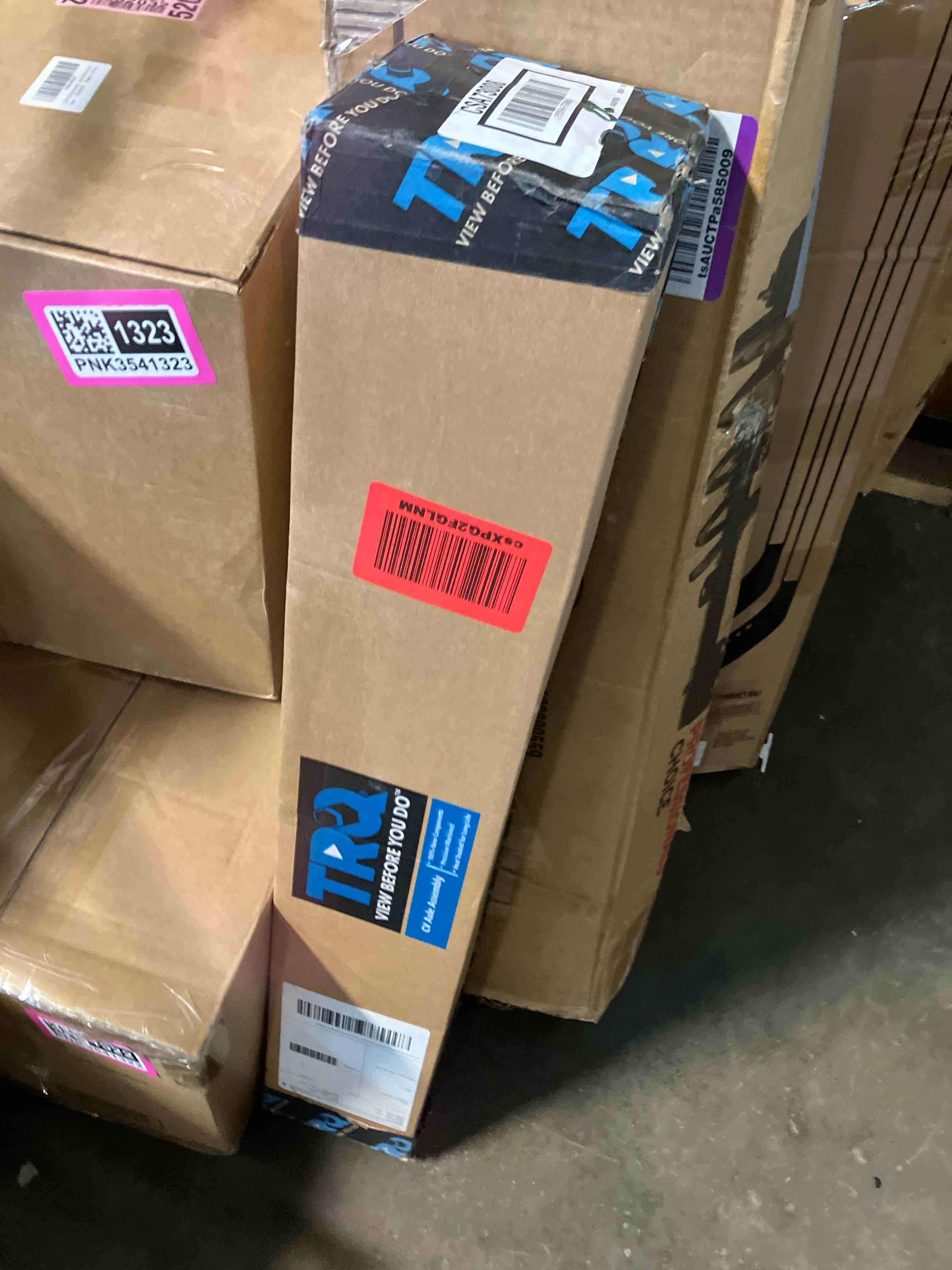 https://s3.amazonaws.com/lotting-images-prod/phillipi/PNK3541331_1752527954325.jpeg