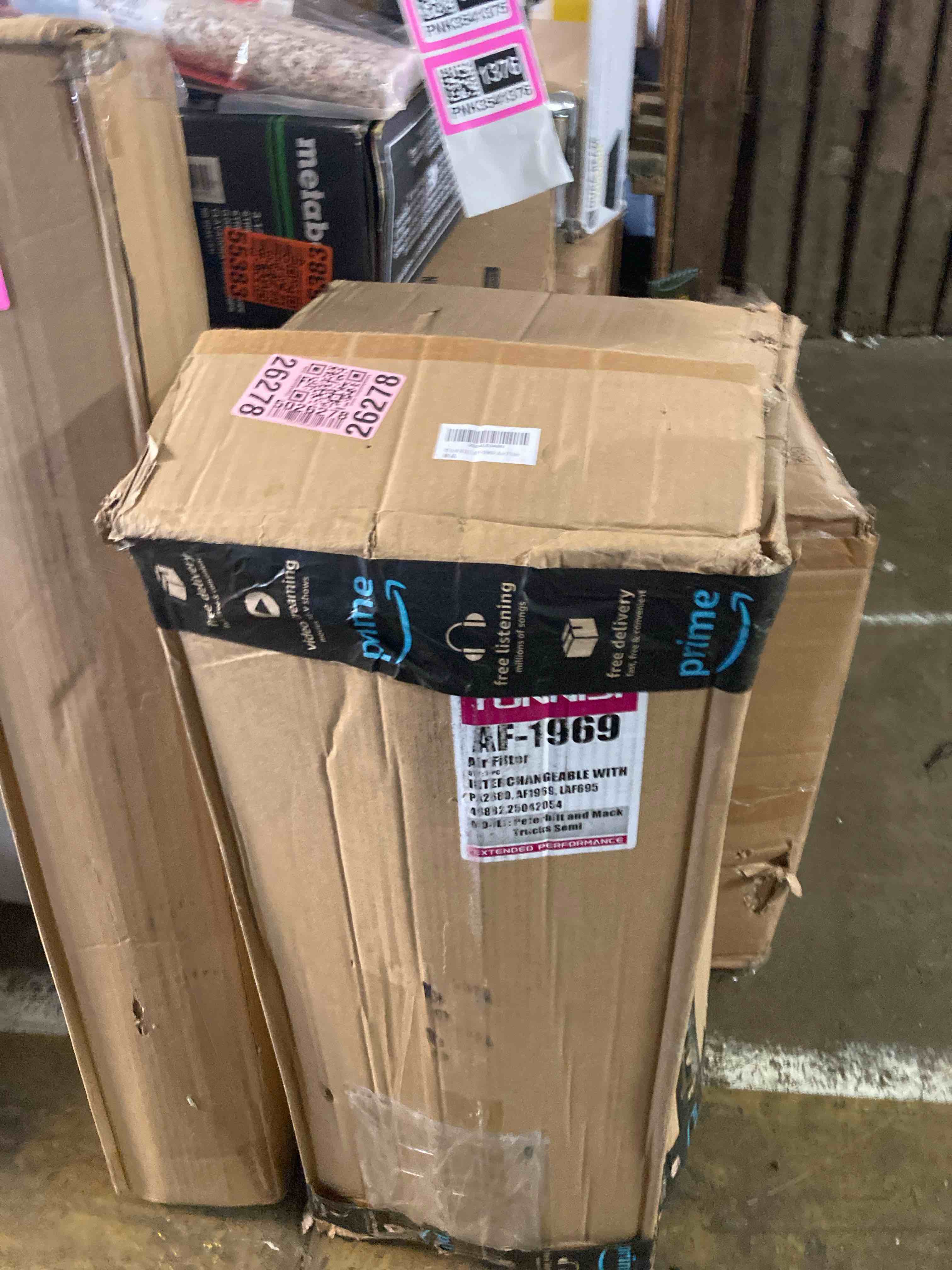 https://s3.amazonaws.com/lotting-images-prod/phillipi/PNK3541376_1752699422892.jpeg