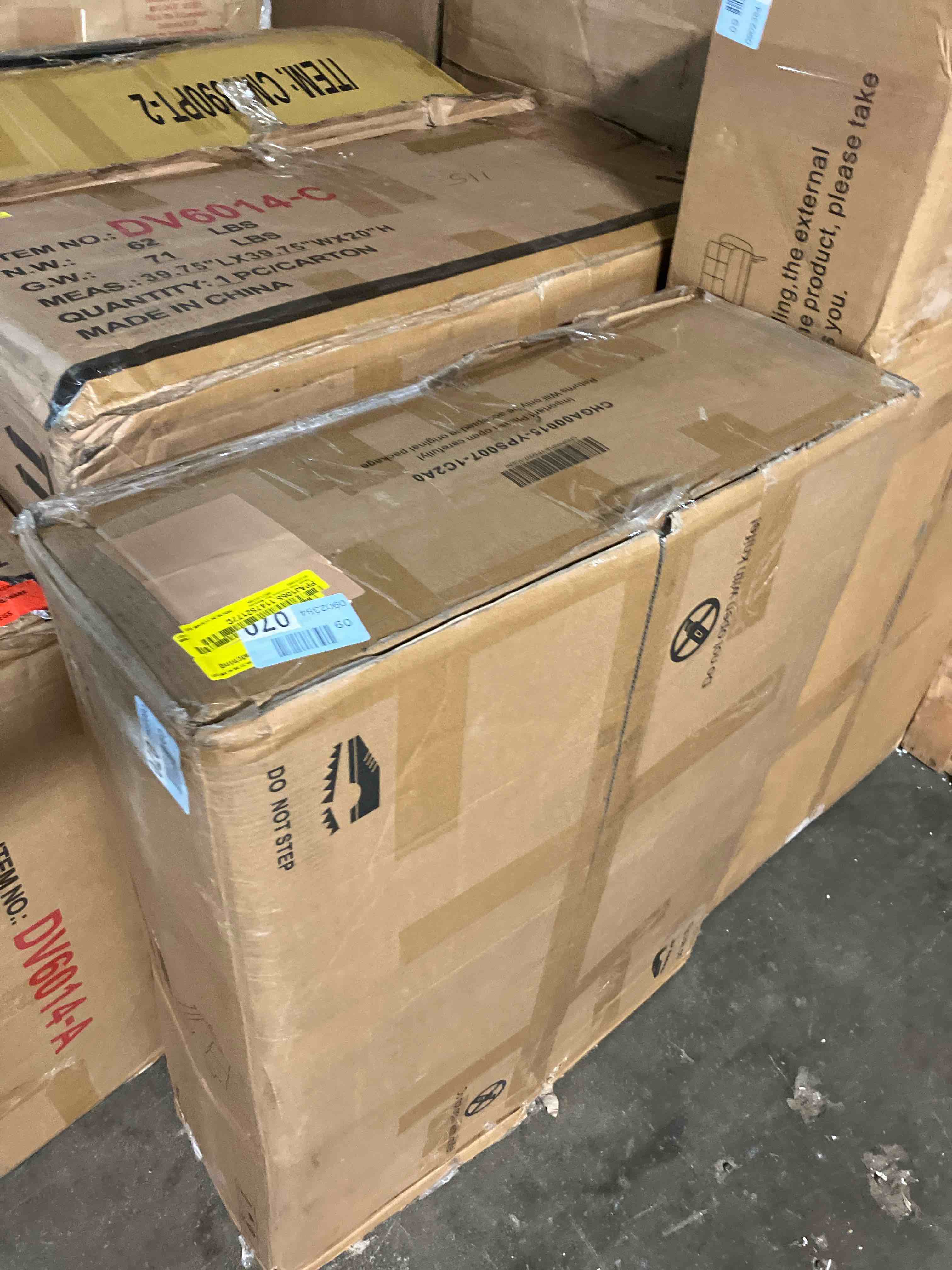 https://s3.amazonaws.com/lotting-images-prod/phillipi/PNK3541486_1752596533833.jpeg