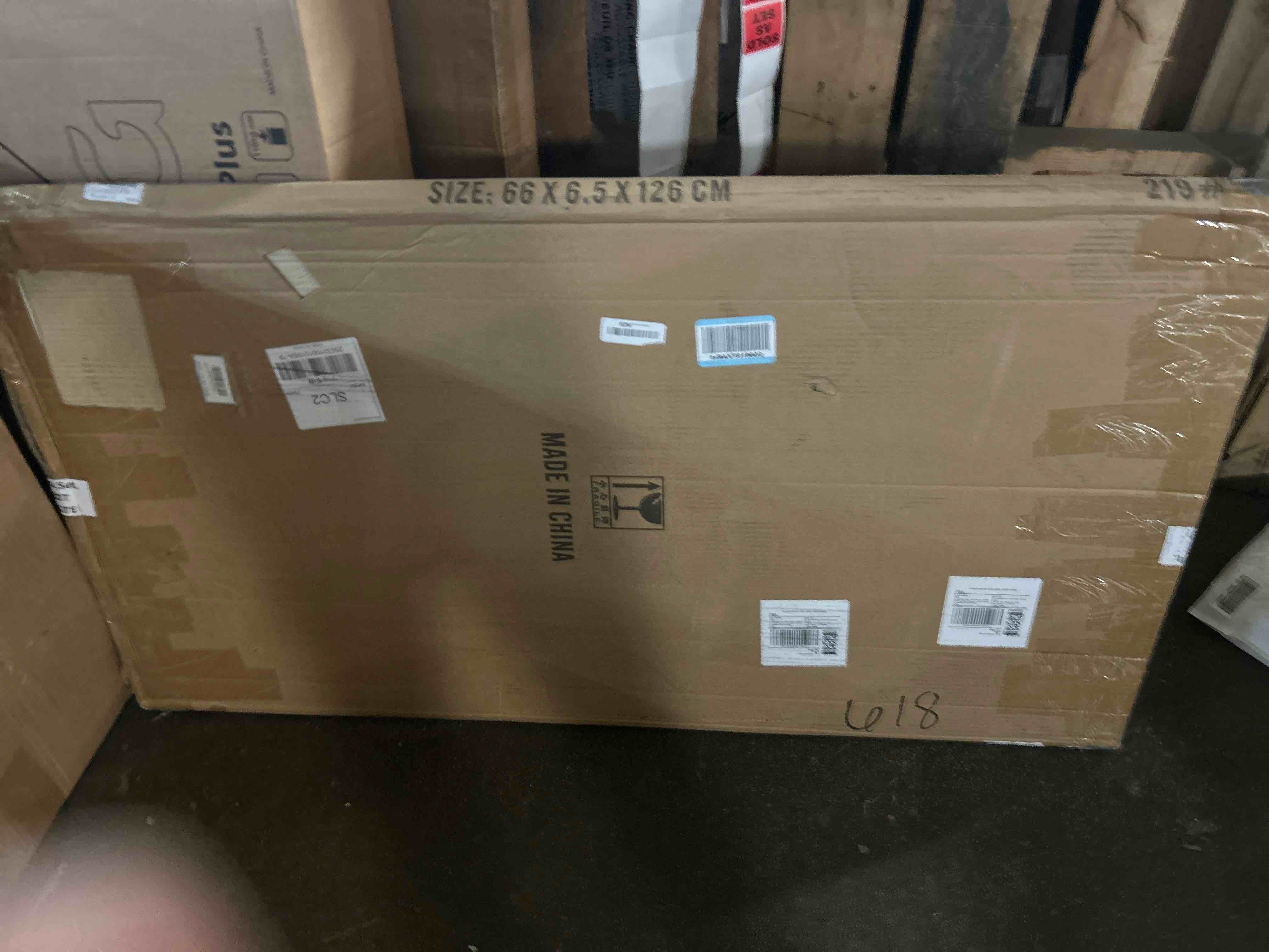 https://s3.amazonaws.com/lotting-images-prod/phillipi/PNK3541551_1752679690432.jpeg