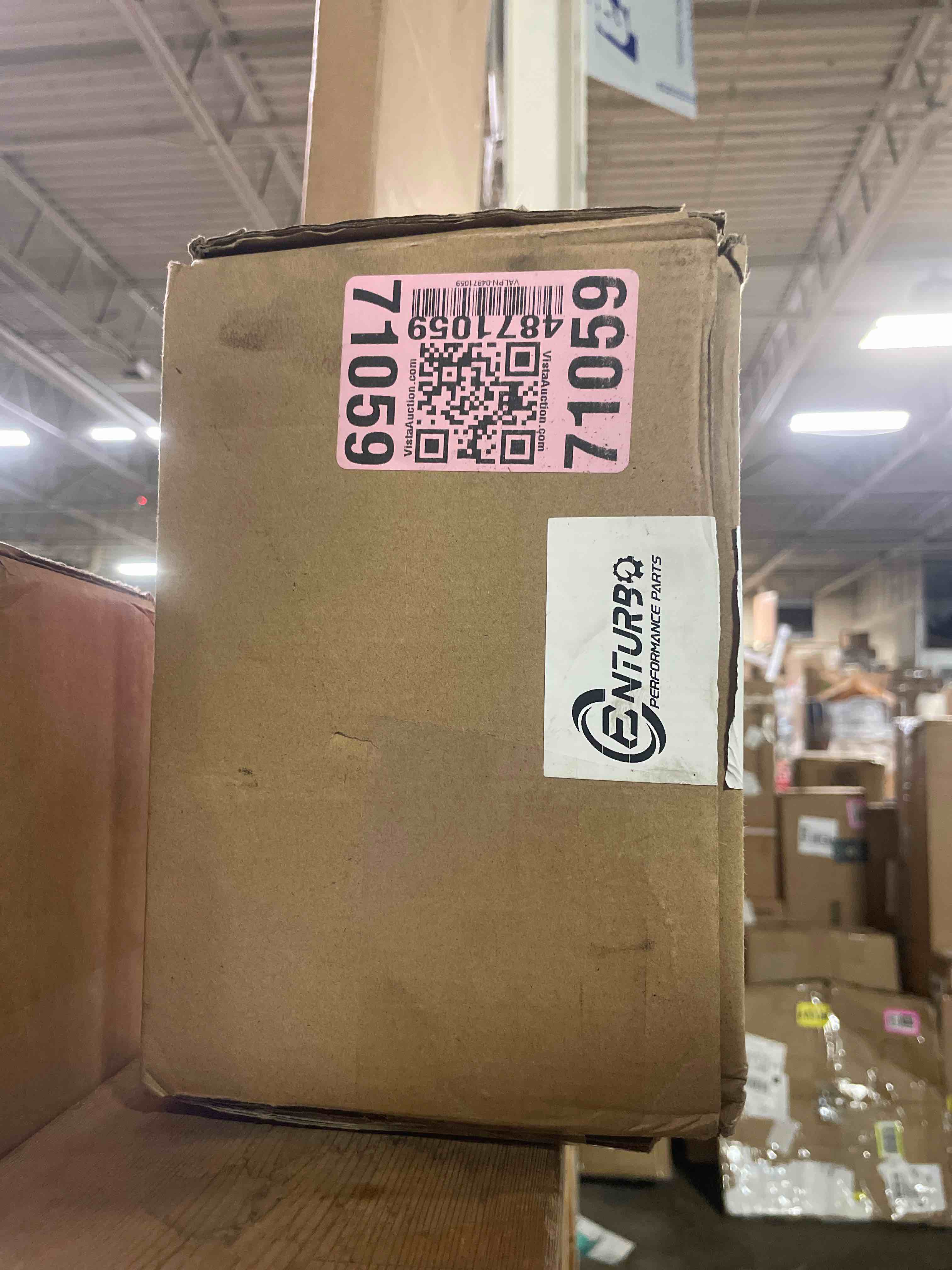 https://s3.amazonaws.com/lotting-images-prod/phillipi/PNK3541669_1752678701944.jpeg