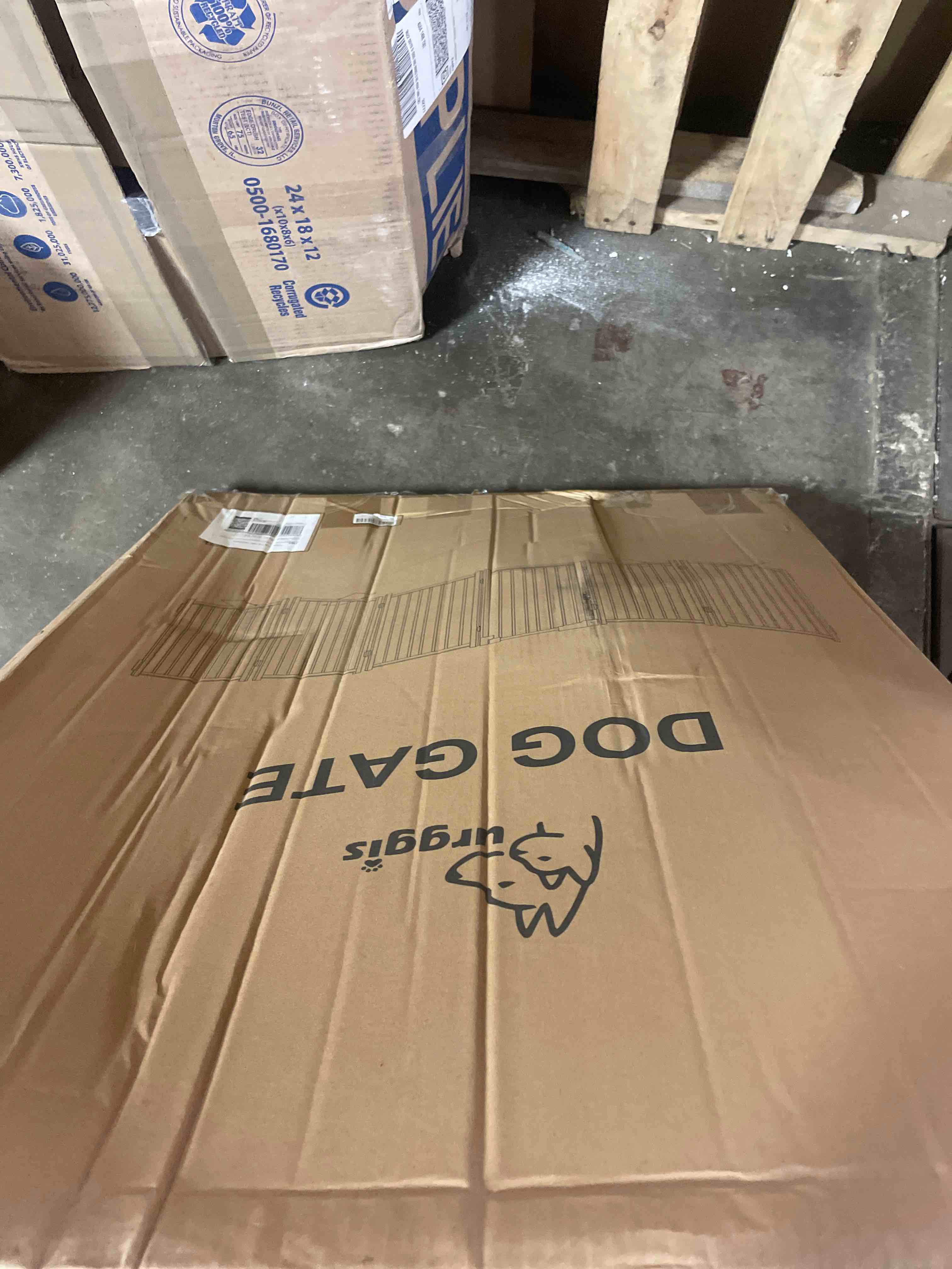 https://s3.amazonaws.com/lotting-images-prod/phillipi/PNK3541714_1752694503779.jpeg