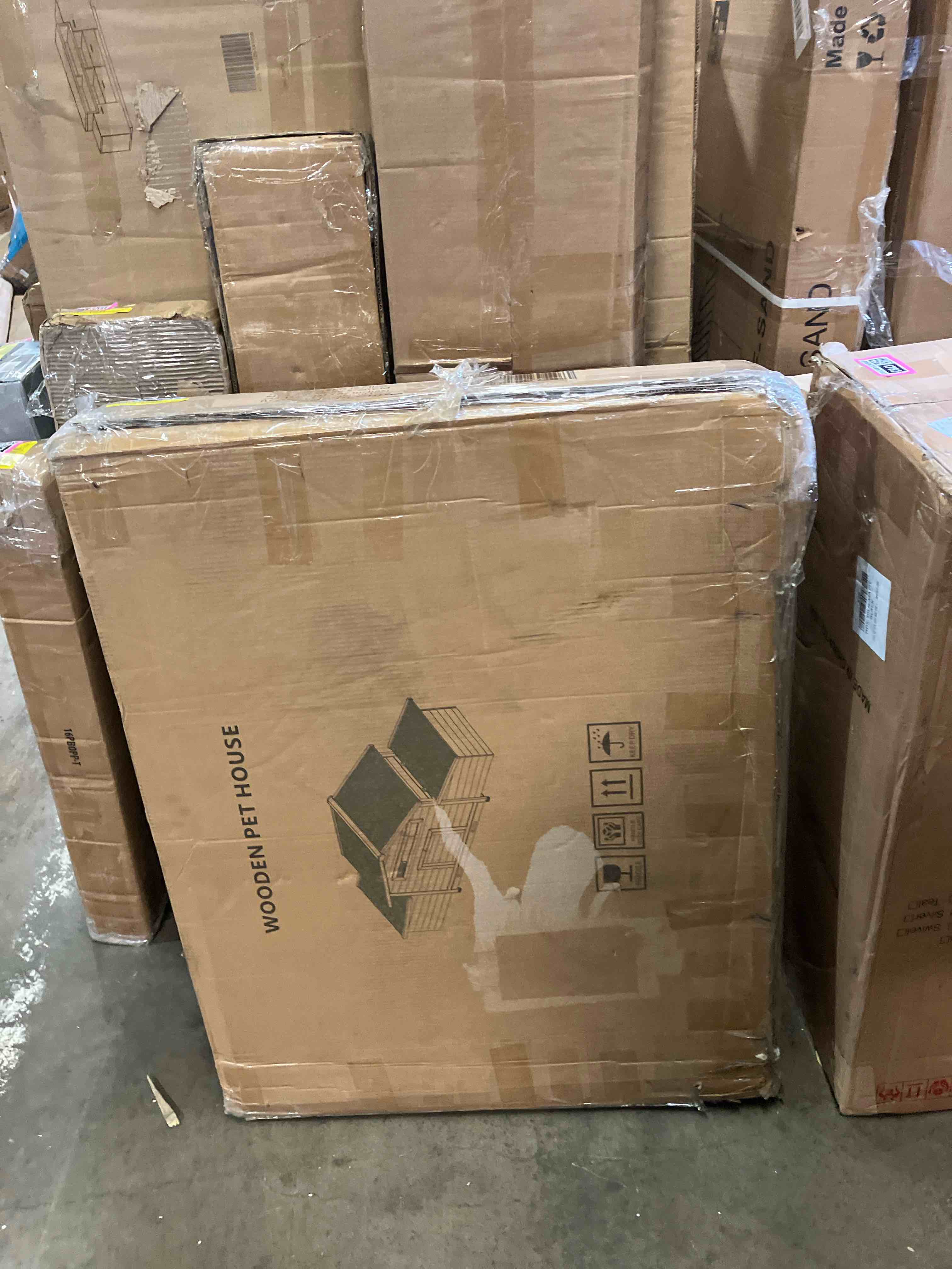 https://s3.amazonaws.com/lotting-images-prod/phillipi/PNK3541771_1752697417275.jpeg