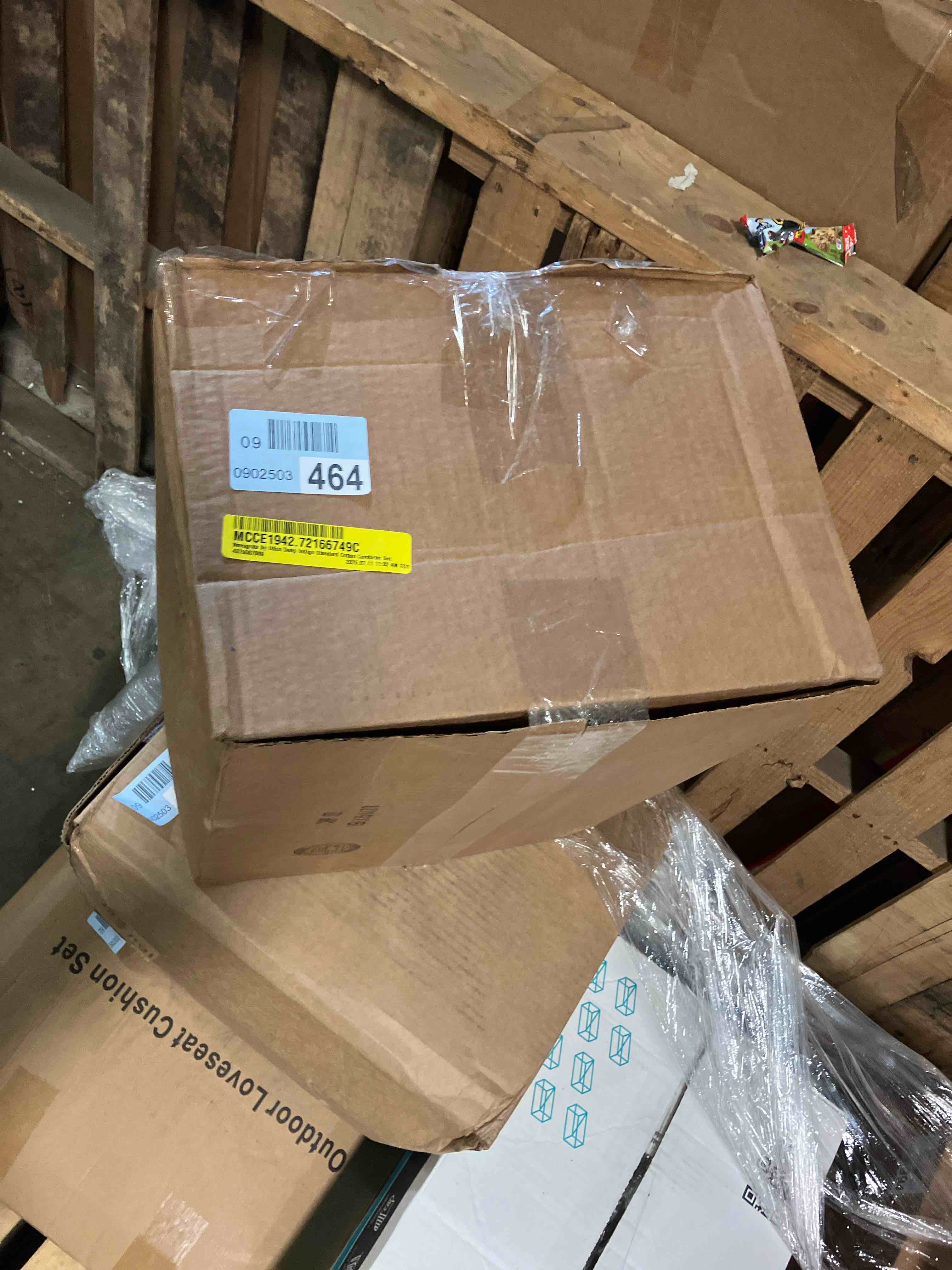 https://s3.amazonaws.com/lotting-images-prod/phillipi/PNK3541774_1752696713097.jpeg