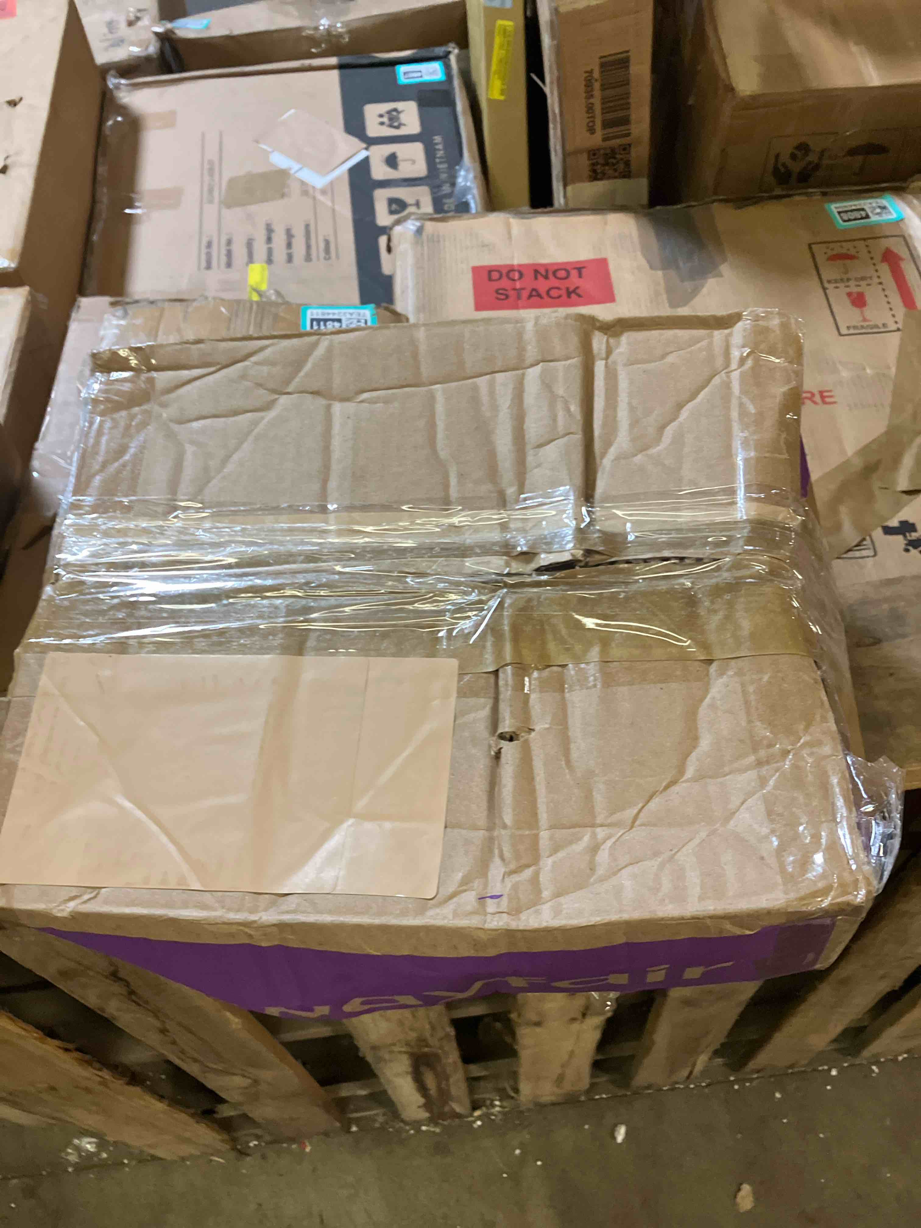 https://s3.amazonaws.com/lotting-images-prod/phillipi/PNK3541775_1752696625004.jpeg