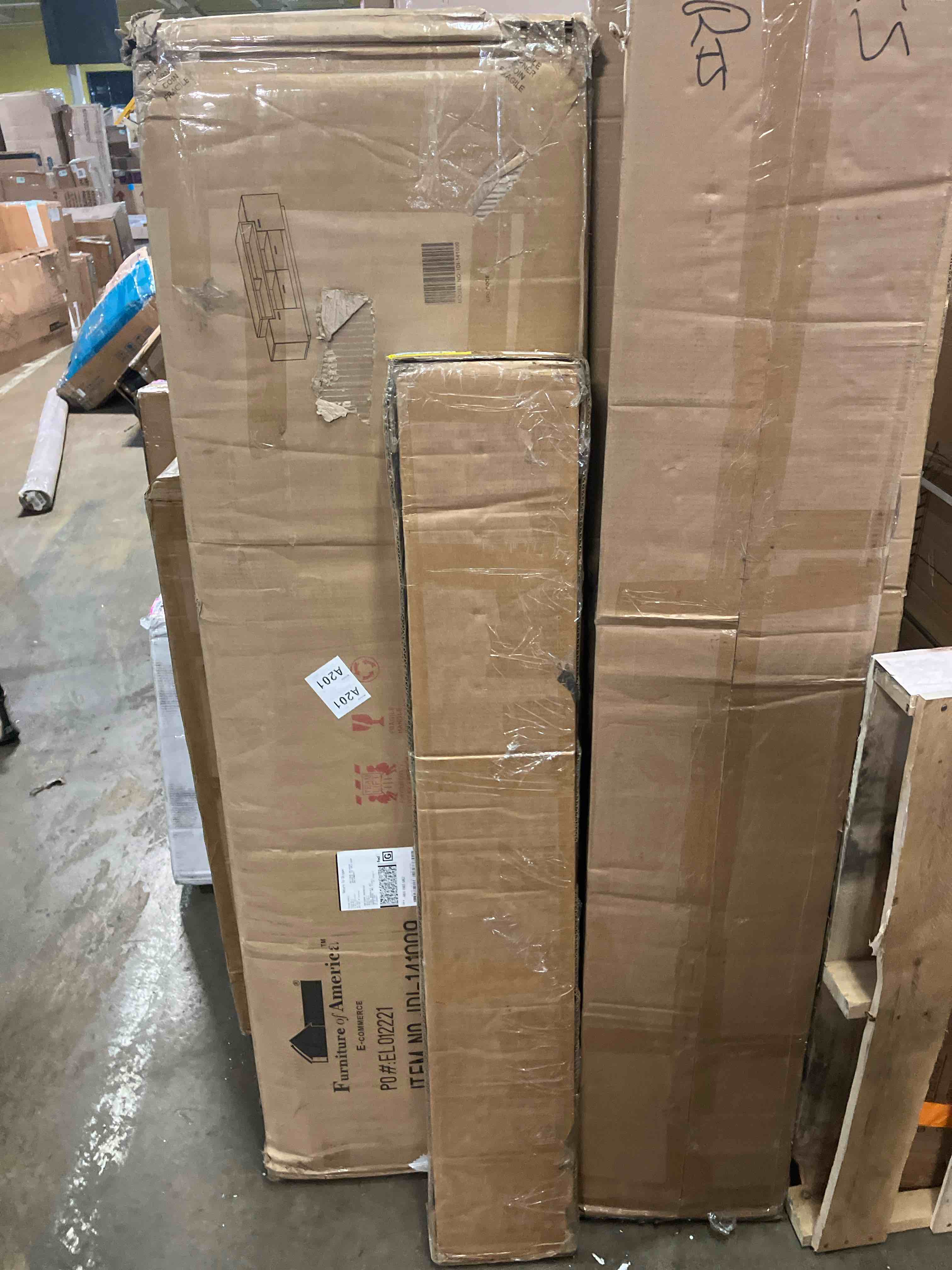 https://s3.amazonaws.com/lotting-images-prod/phillipi/PNK3541783_1752694870785.jpeg