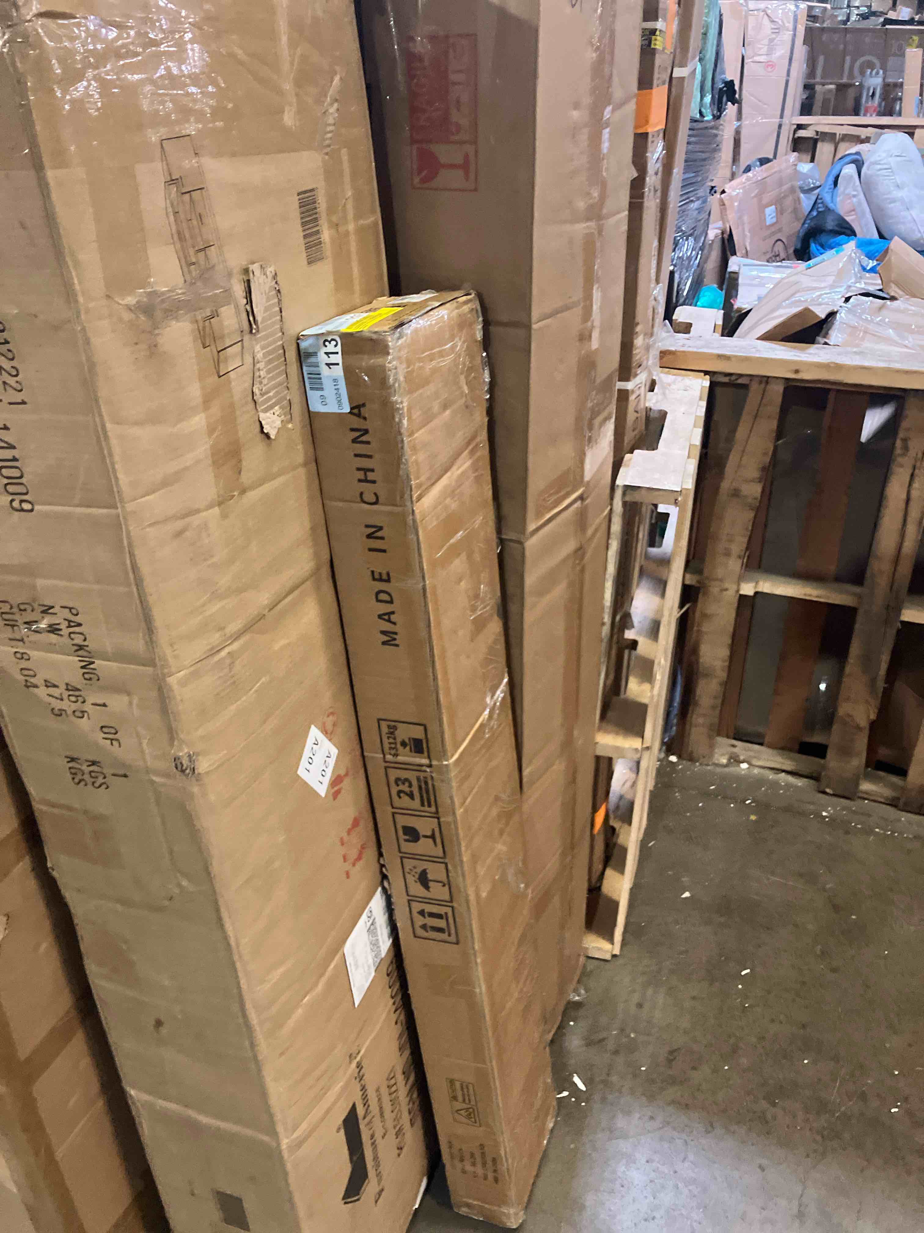 https://s3.amazonaws.com/lotting-images-prod/phillipi/PNK3541783_1752694874454.jpeg