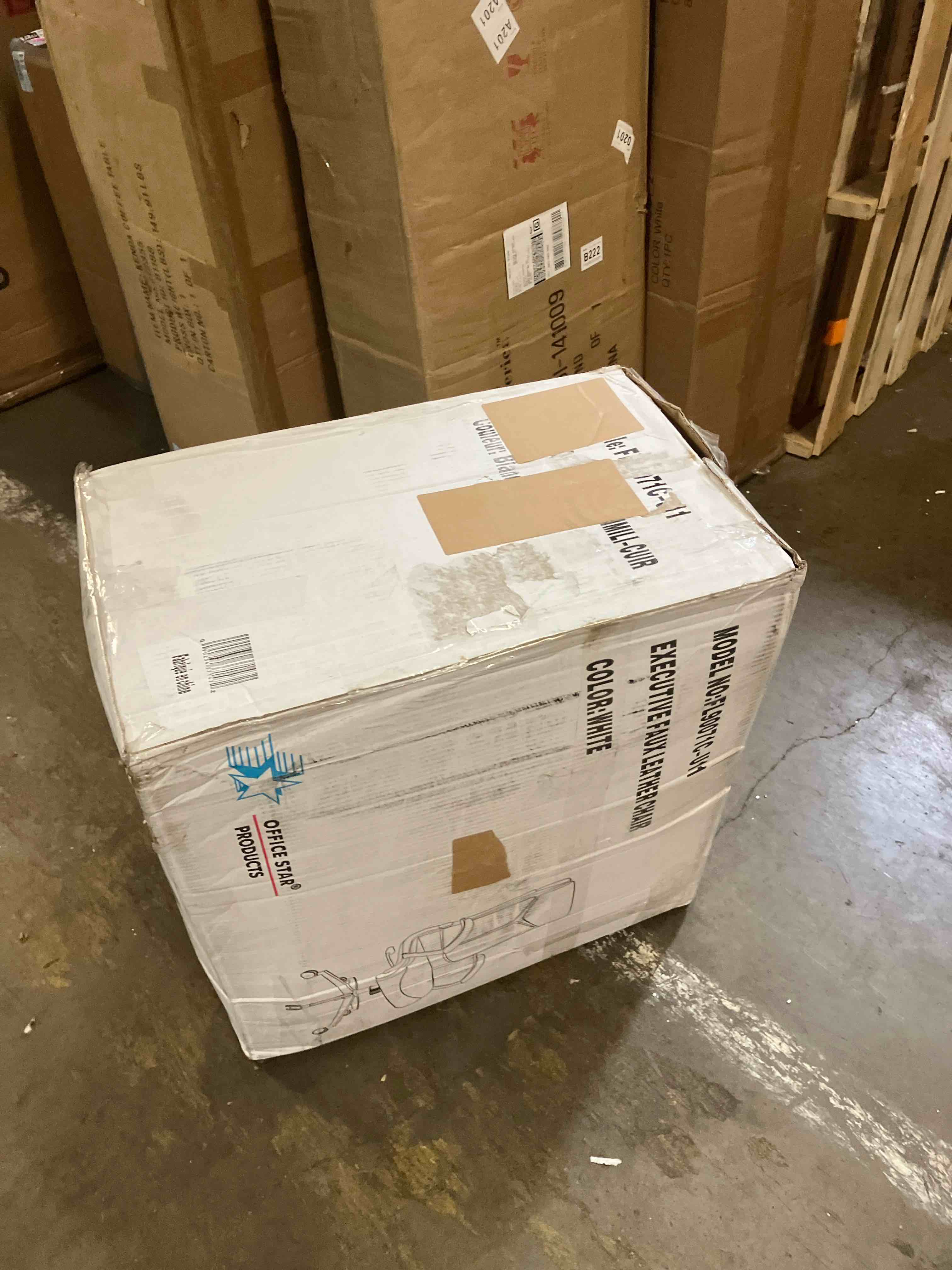 https://s3.amazonaws.com/lotting-images-prod/phillipi/PNK3541784_1752694702308.jpeg