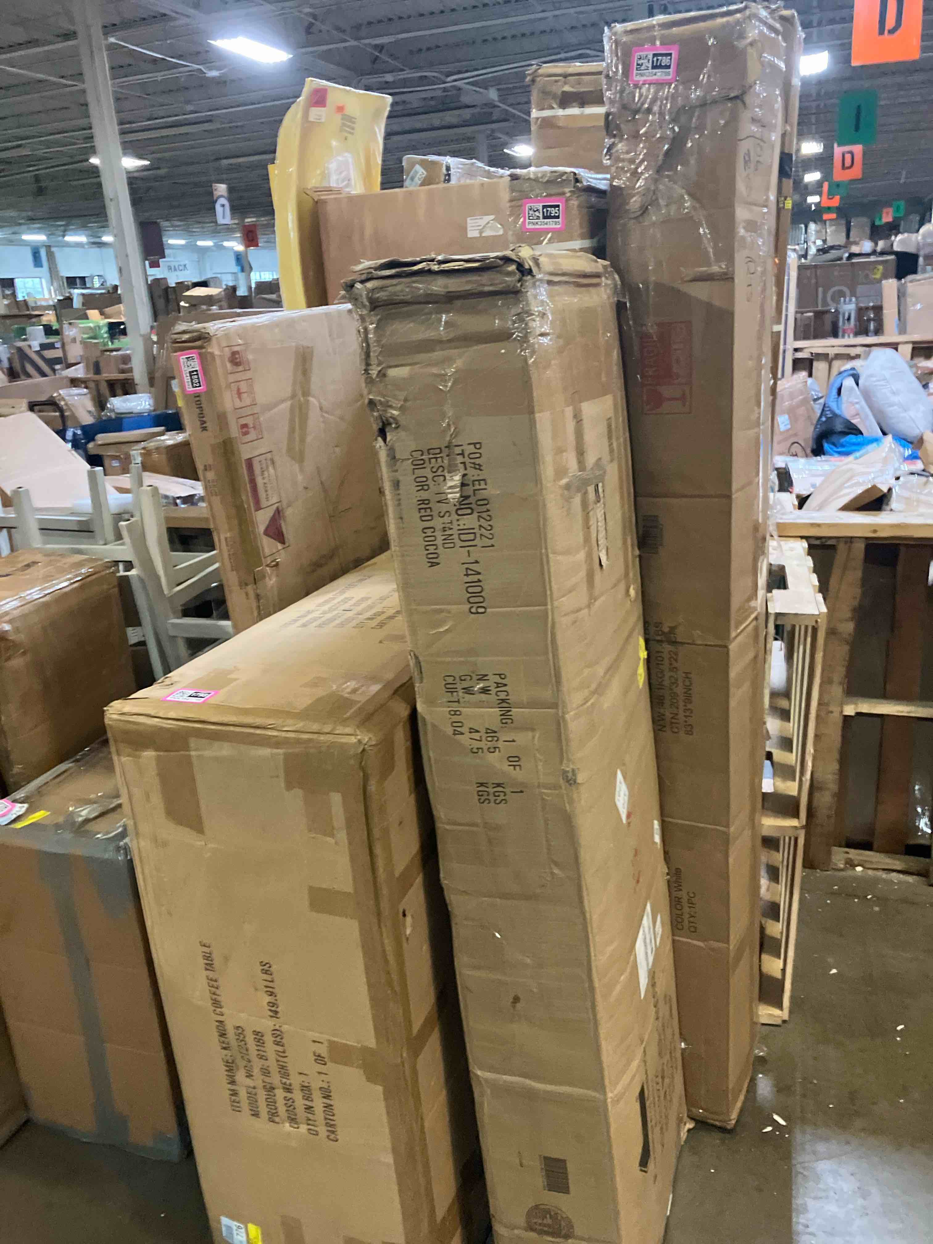 https://s3.amazonaws.com/lotting-images-prod/phillipi/PNK3541785_1752694043935.jpeg