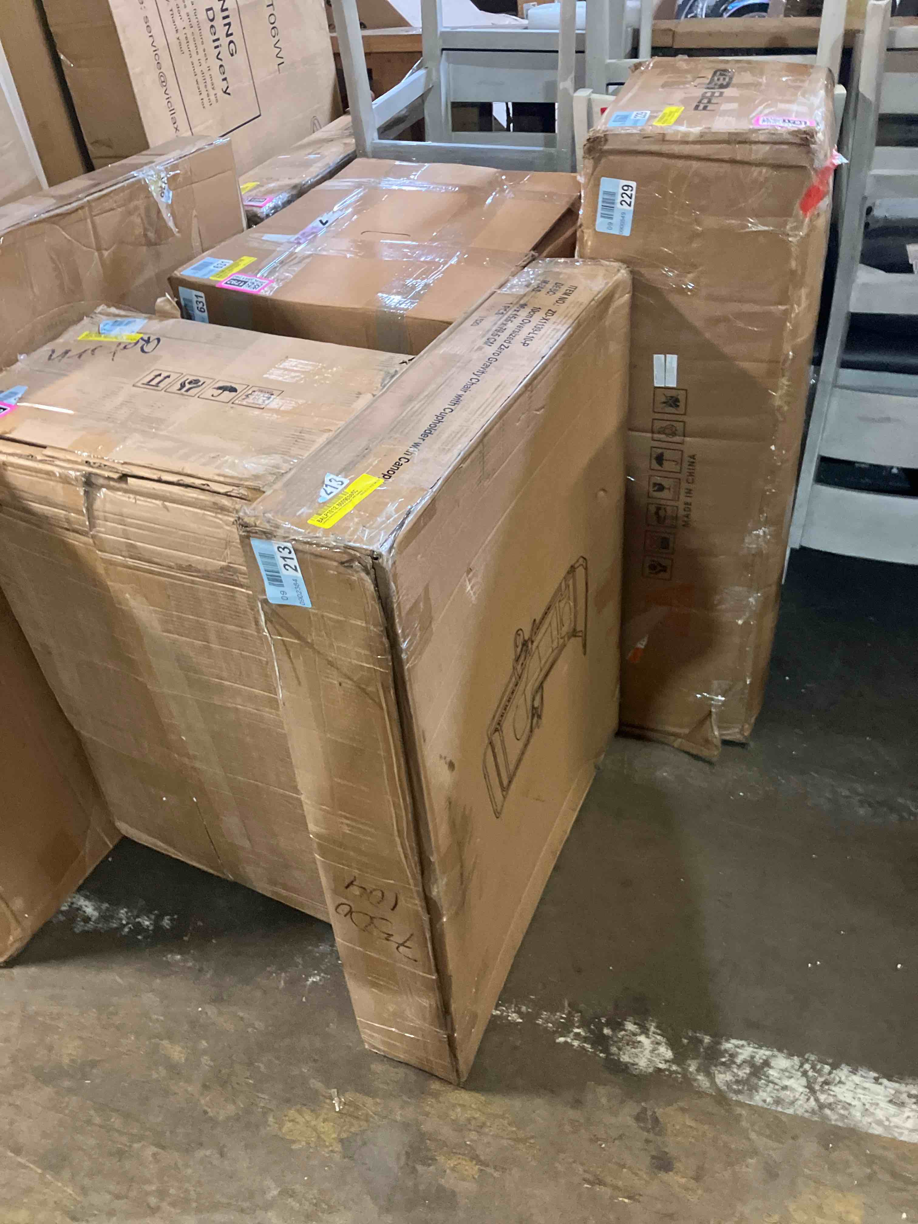 https://s3.amazonaws.com/lotting-images-prod/phillipi/PNK3541789_1752692795240.jpeg