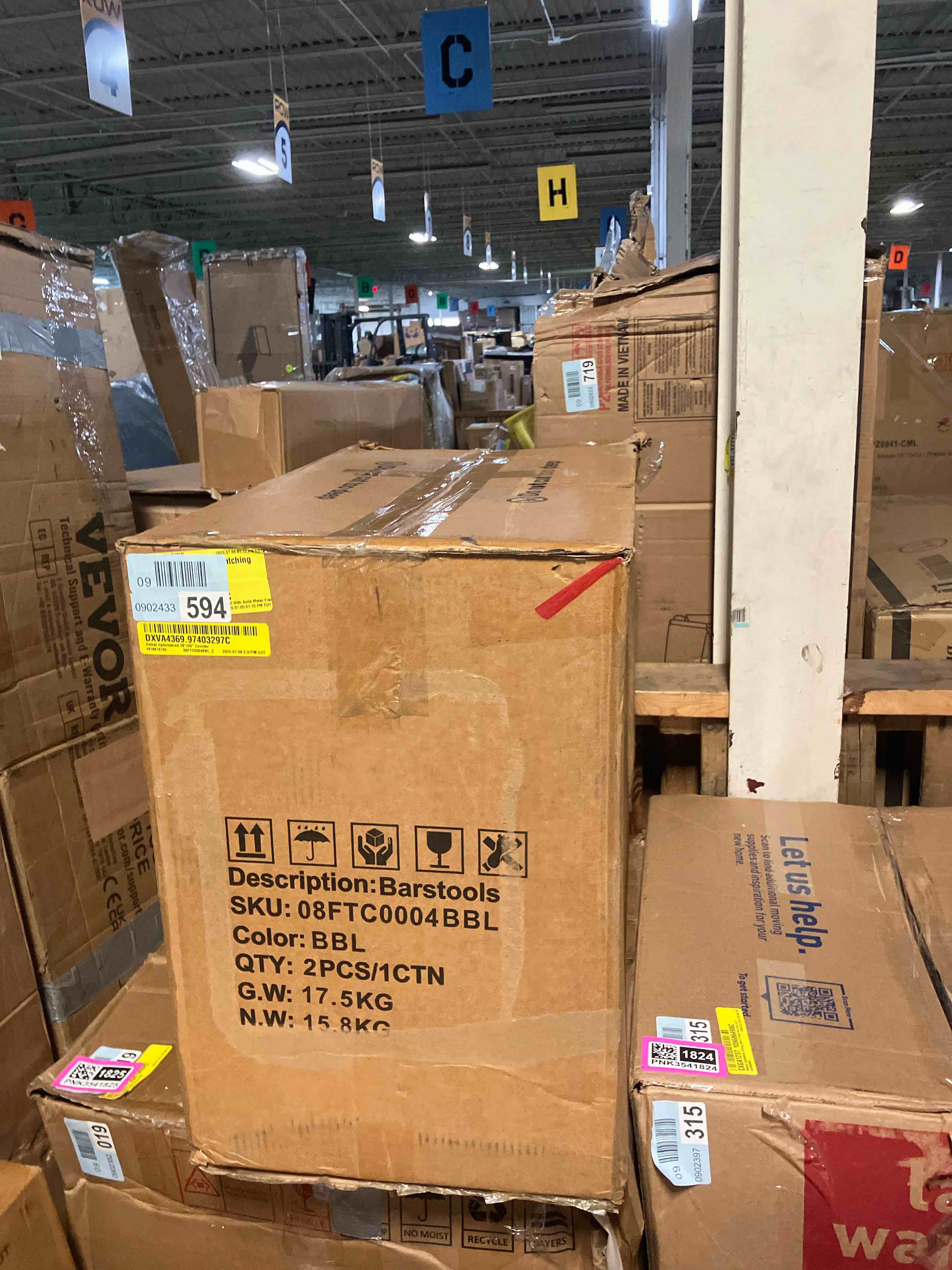 https://s3.amazonaws.com/lotting-images-prod/phillipi/PNK3541817_1752675798271.jpeg