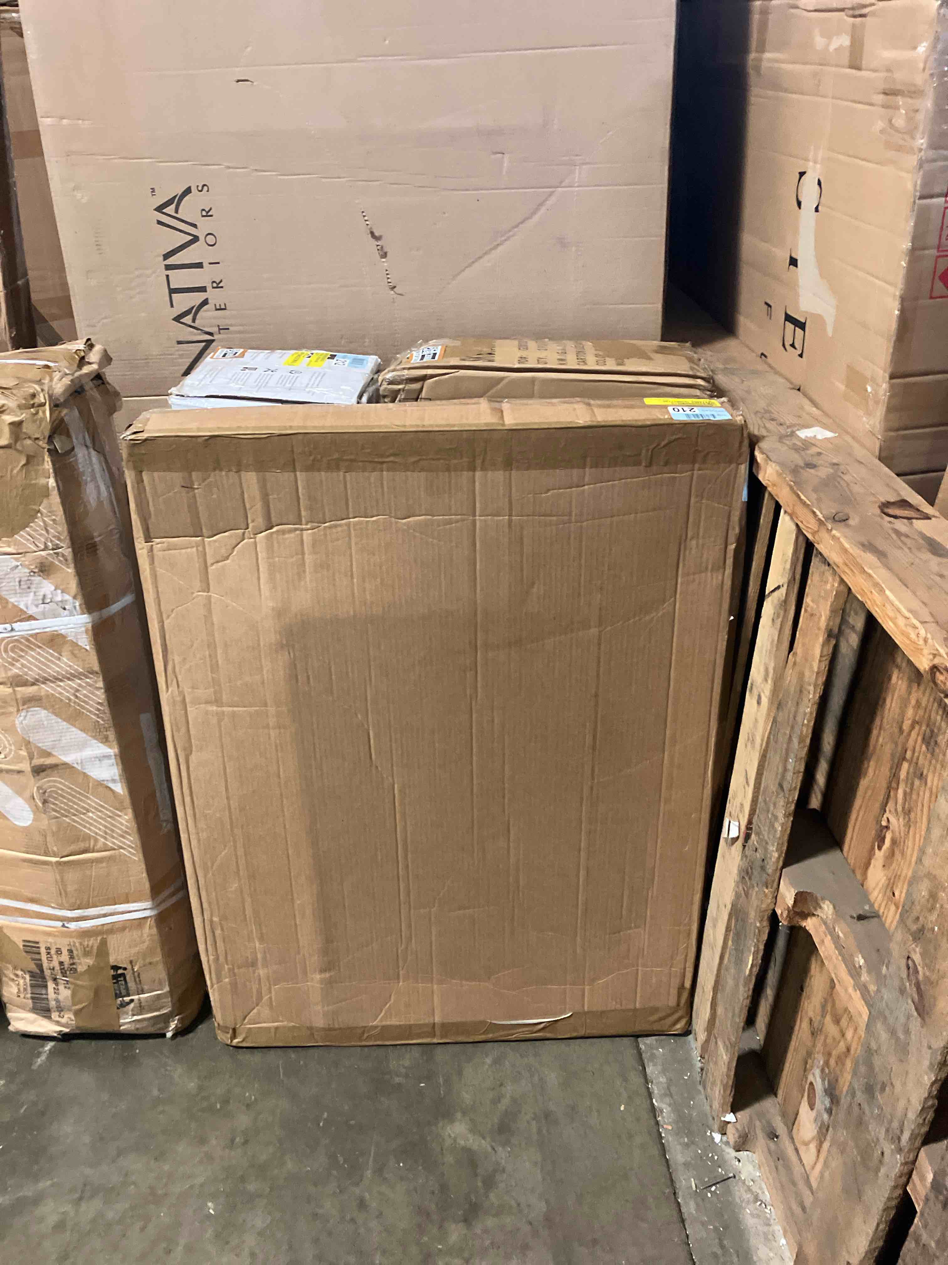 https://s3.amazonaws.com/lotting-images-prod/phillipi/PNK3541835_1752670904303.jpeg