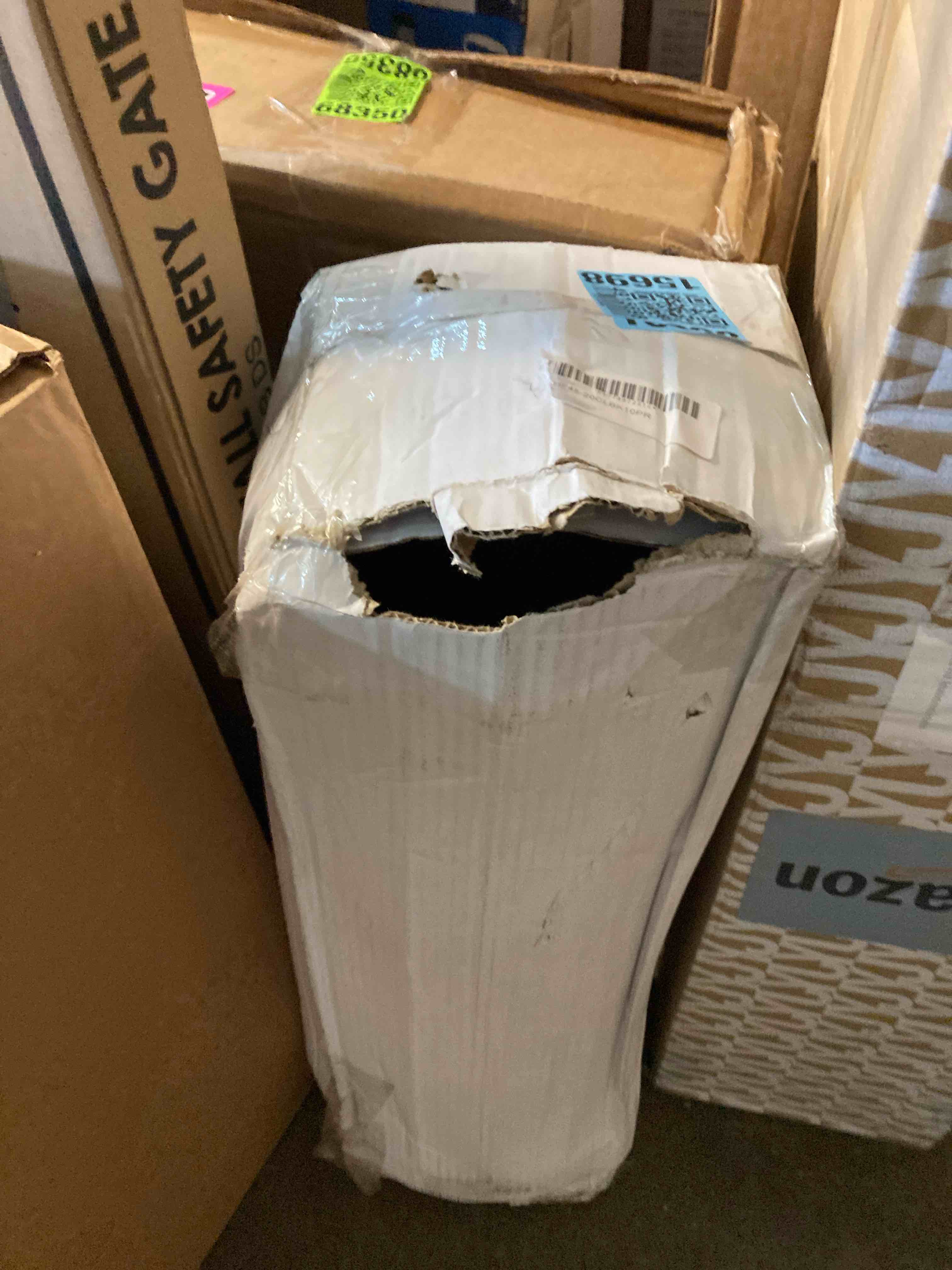 https://s3.amazonaws.com/lotting-images-prod/phillipi/PNK3541868_1752686601660.jpeg