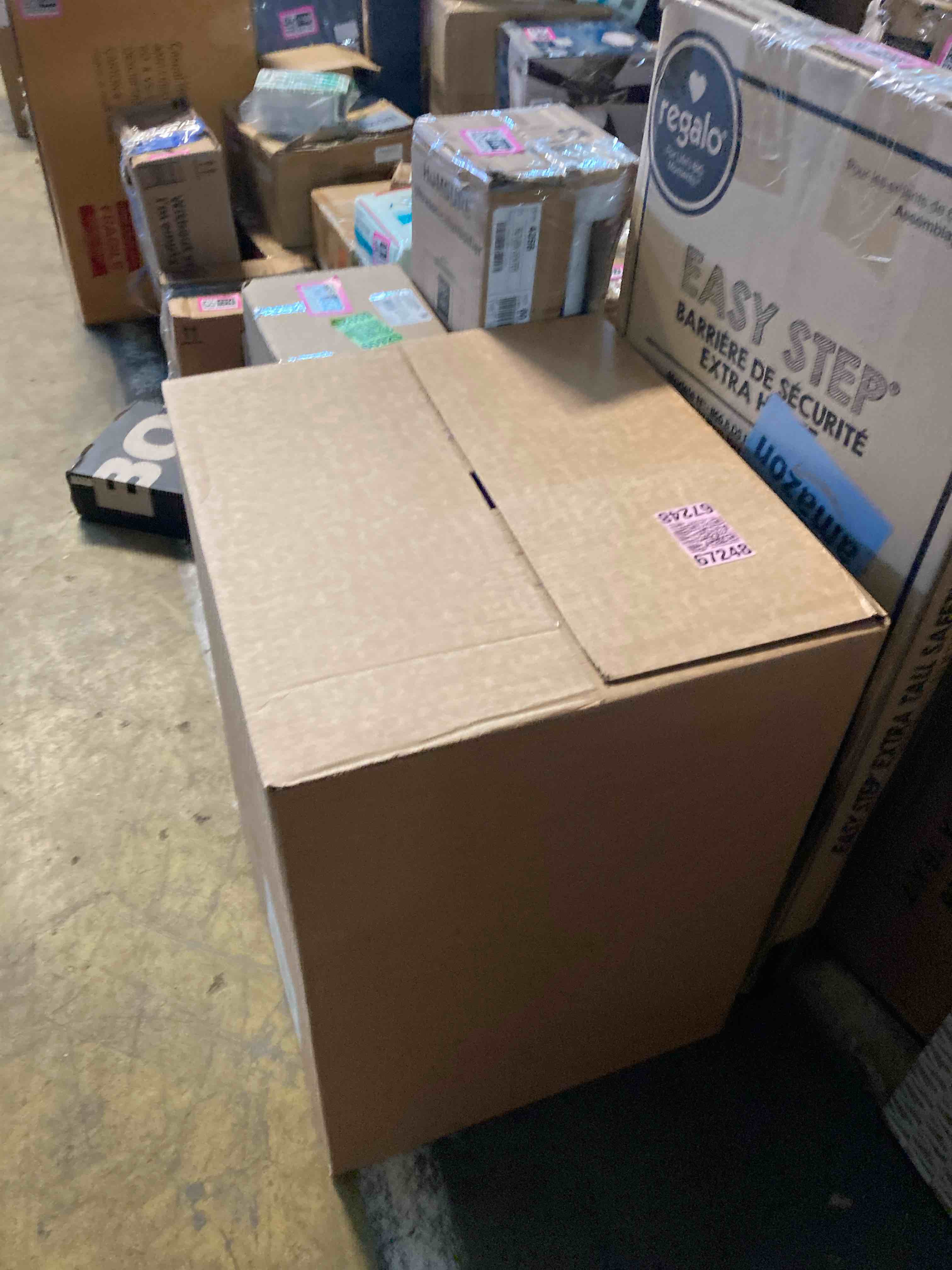 https://s3.amazonaws.com/lotting-images-prod/phillipi/PNK3541869_1752686185981.jpeg