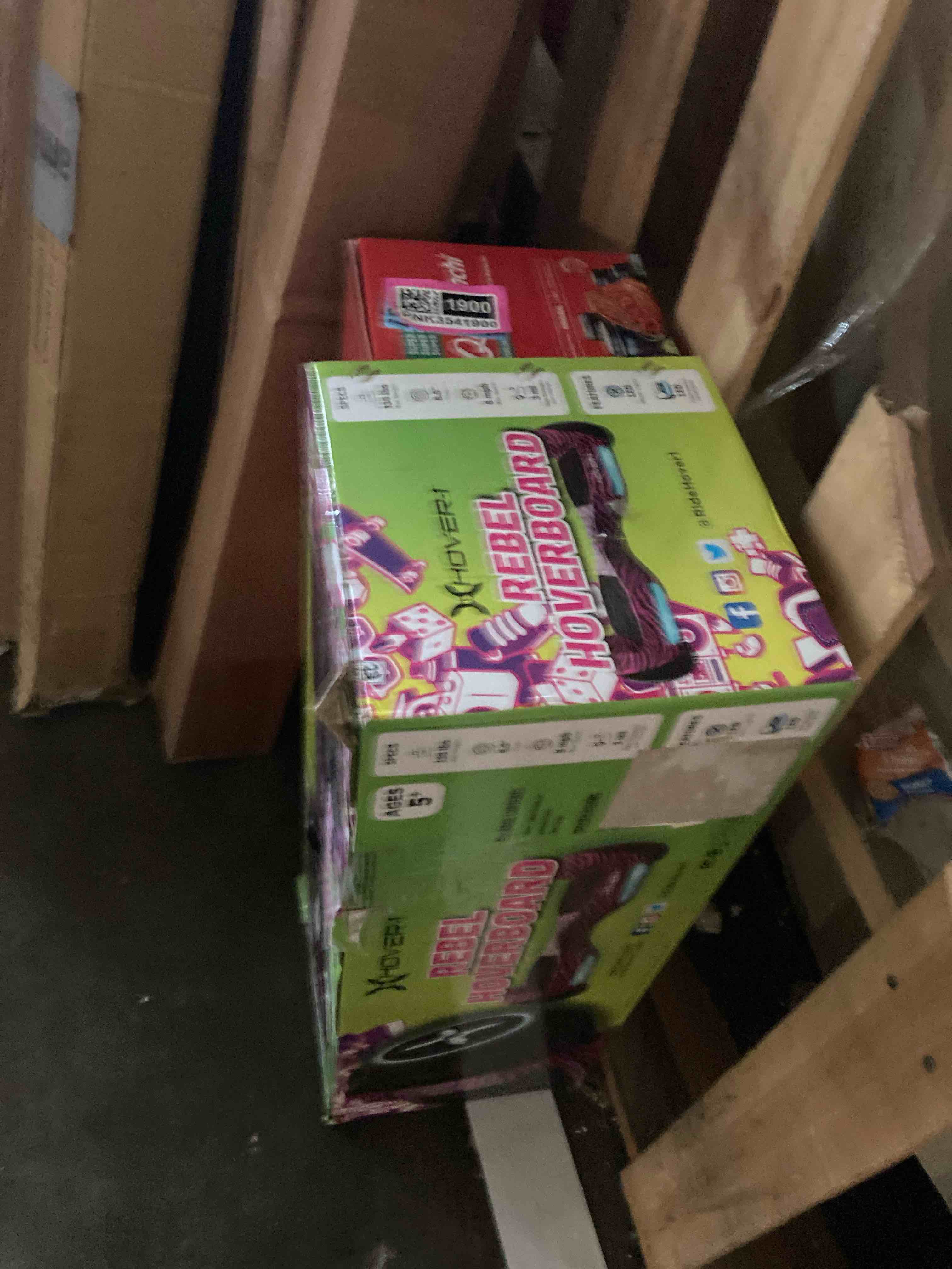https://s3.amazonaws.com/lotting-images-prod/phillipi/PNK3541896_1752678312419.jpeg