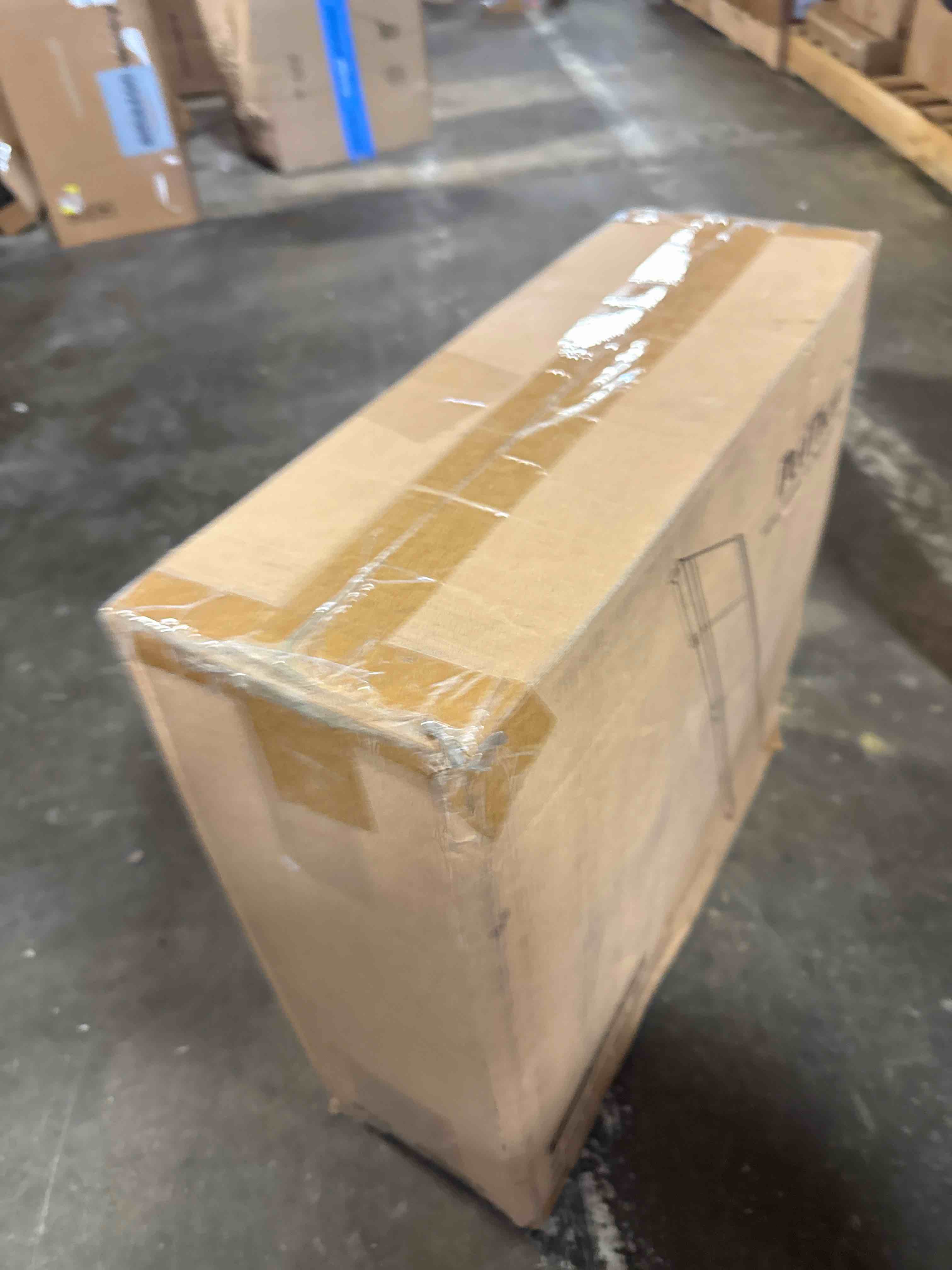 https://s3.amazonaws.com/lotting-images-prod/phillipi/PNK3541949_1752785232205.jpeg