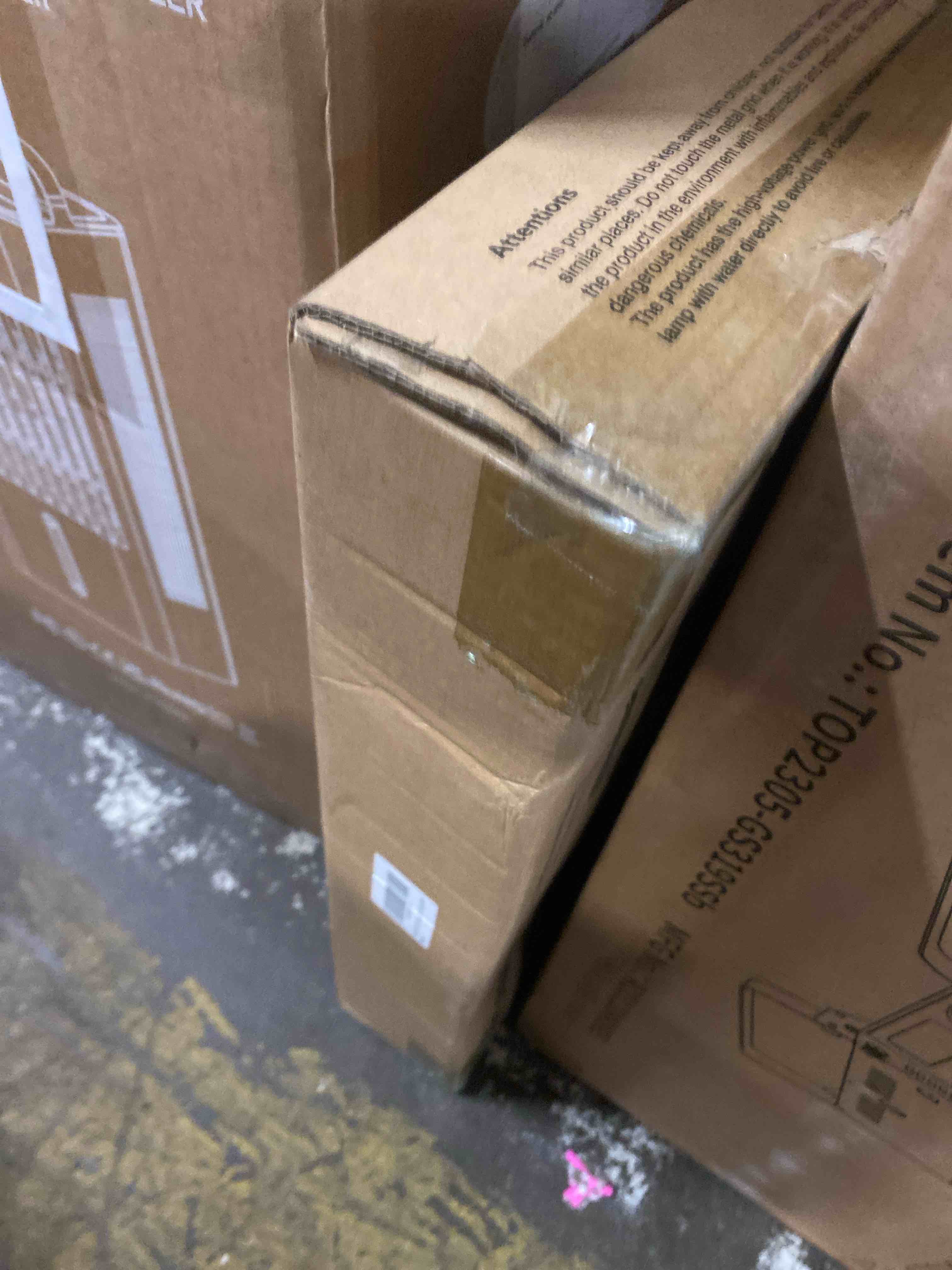 https://s3.amazonaws.com/lotting-images-prod/phillipi/PNK3542038_1752856760923.jpeg
