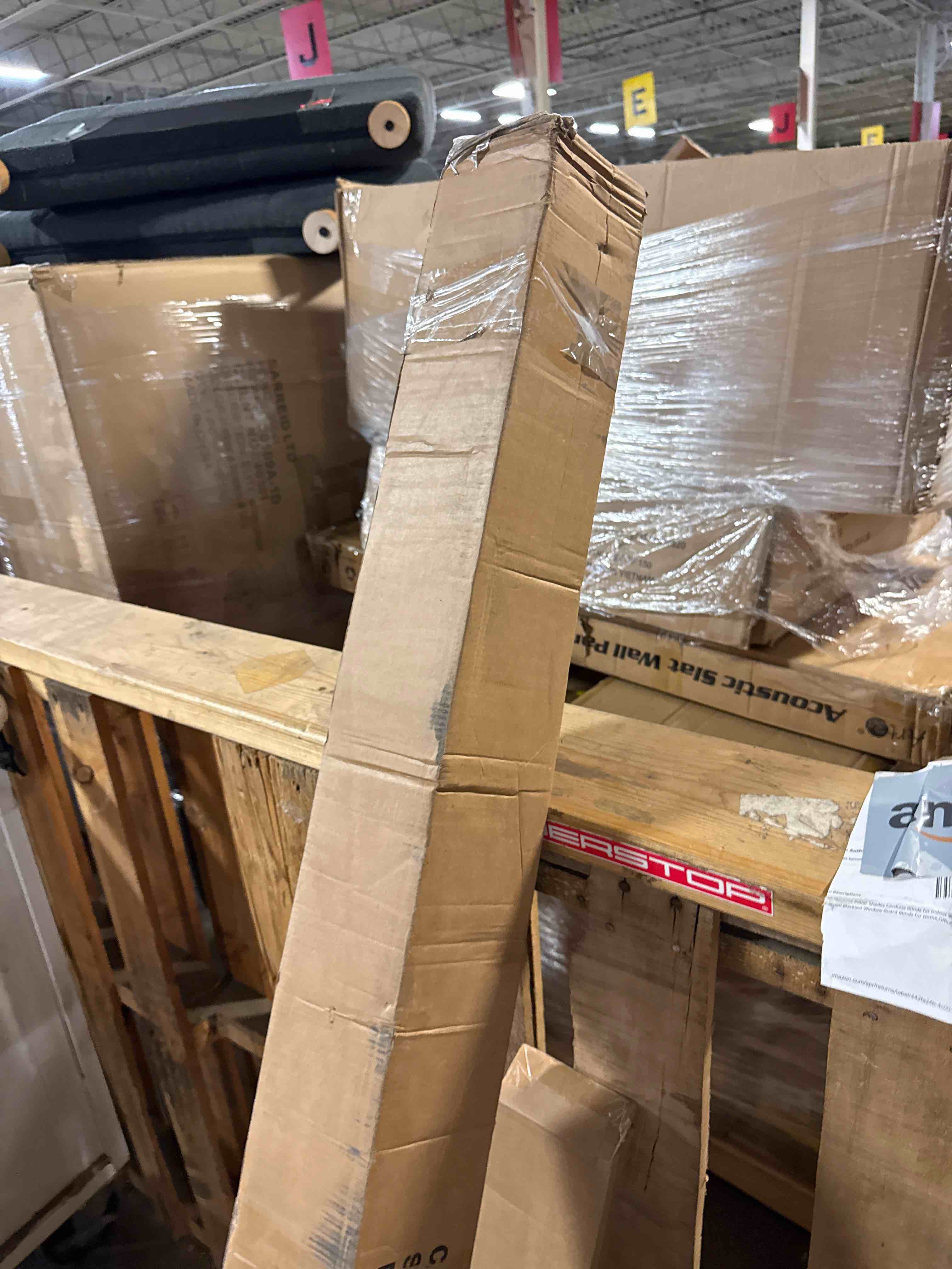 https://s3.amazonaws.com/lotting-images-prod/phillipi/PNK3542243_1752844950246.jpeg